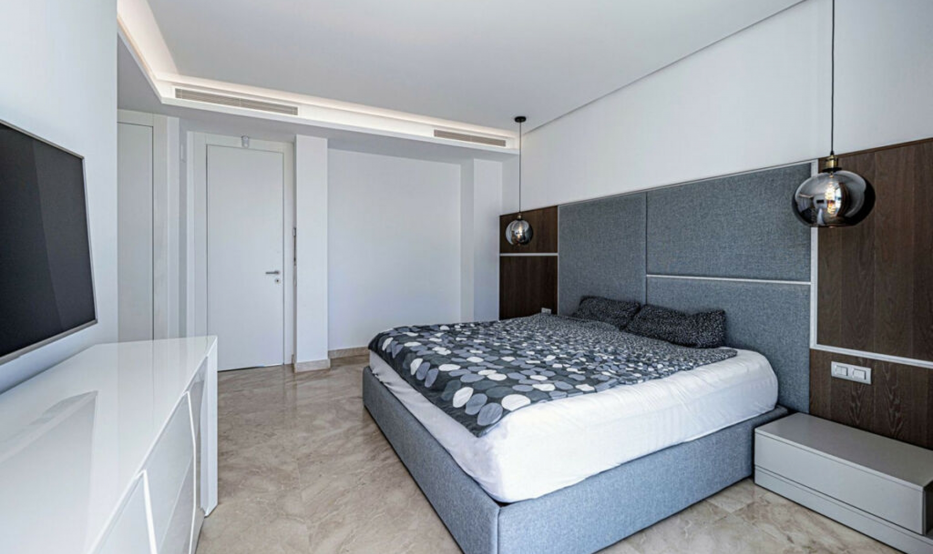 Resale - House -
Río Real