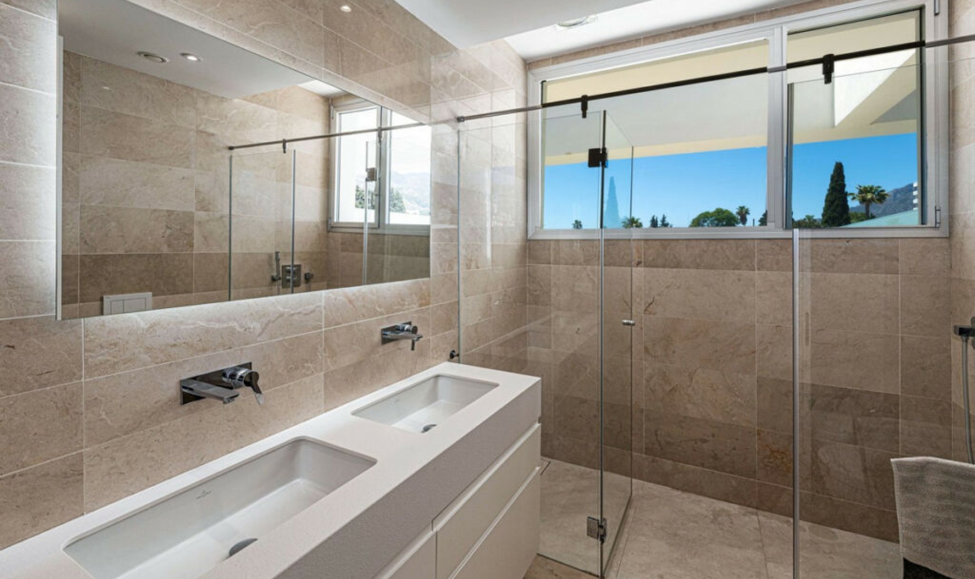 Resale - House -
Río Real