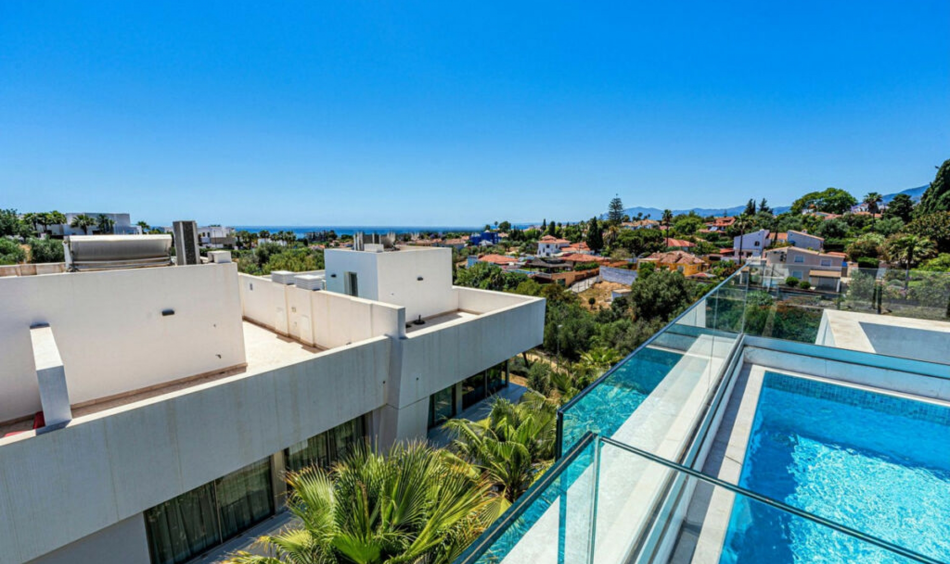 Resale - House -
Río Real