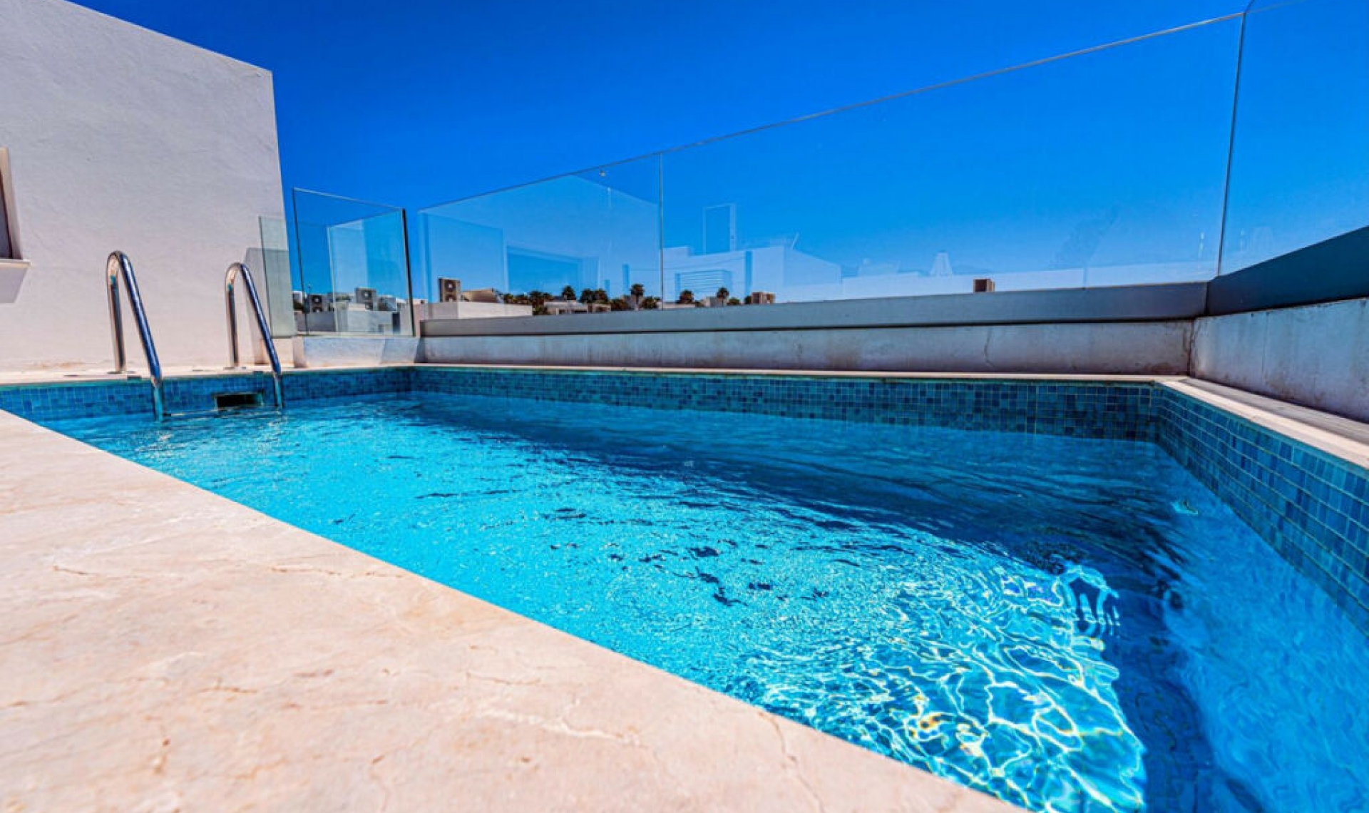 Resale - House -
Río Real