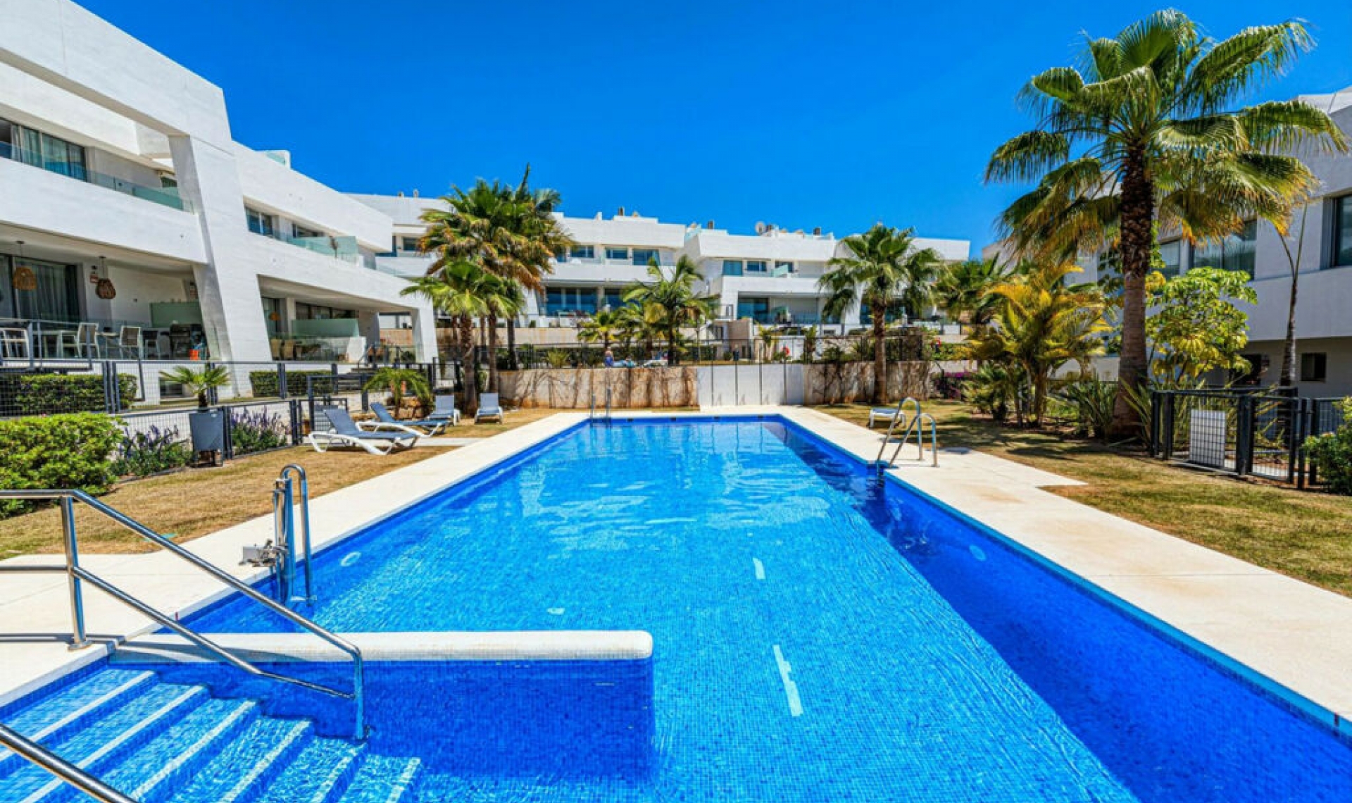 Resale - House -
Río Real