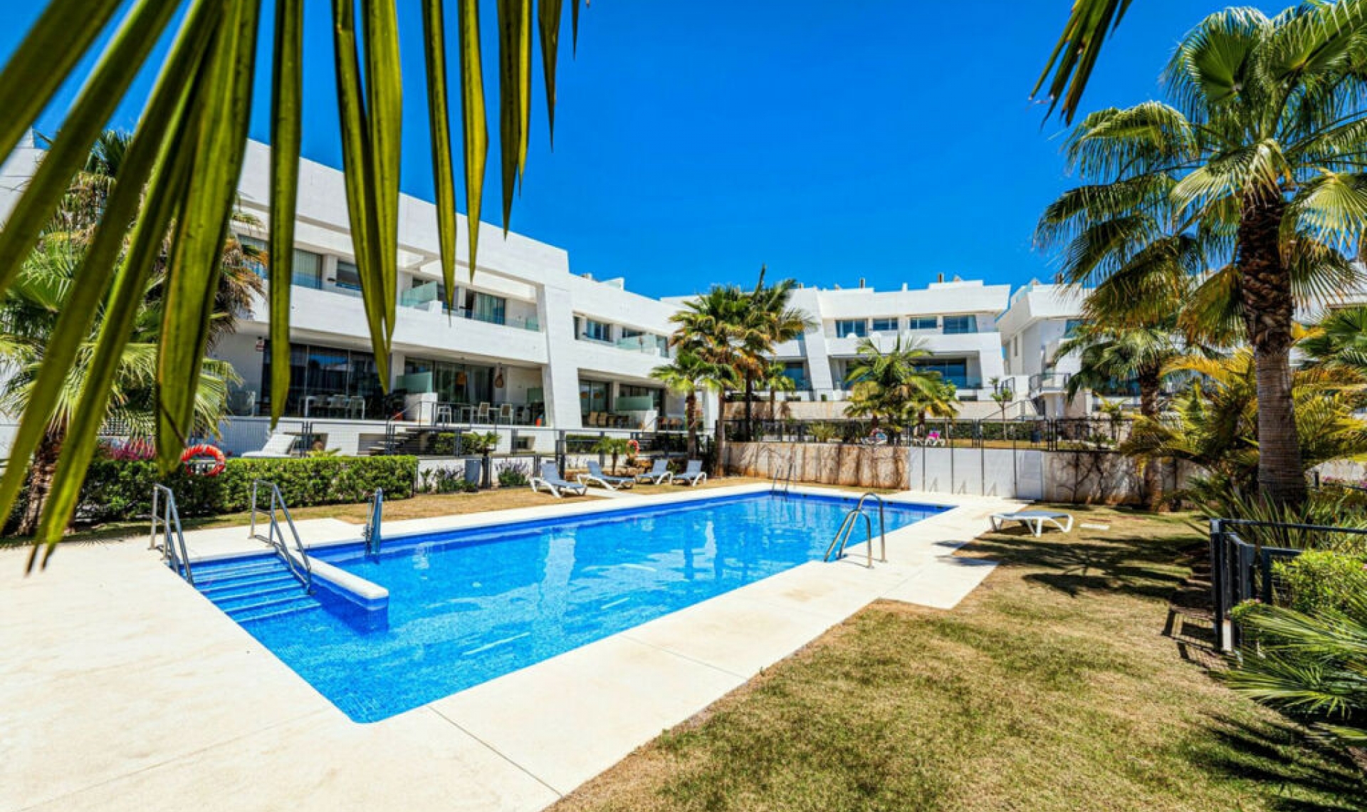 Resale - House -
Río Real