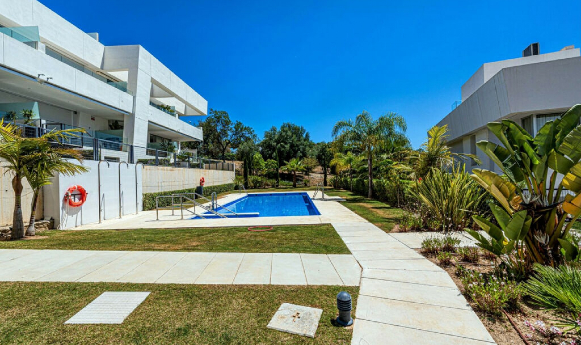 Resale - House -
Río Real