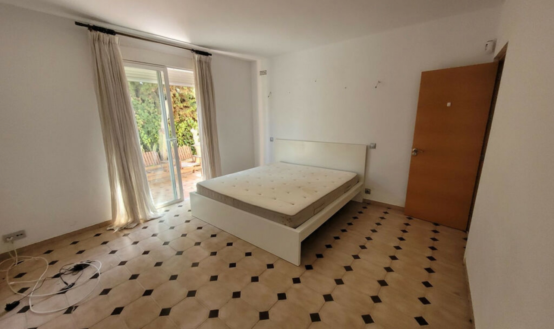 Resale - House -
Río Real