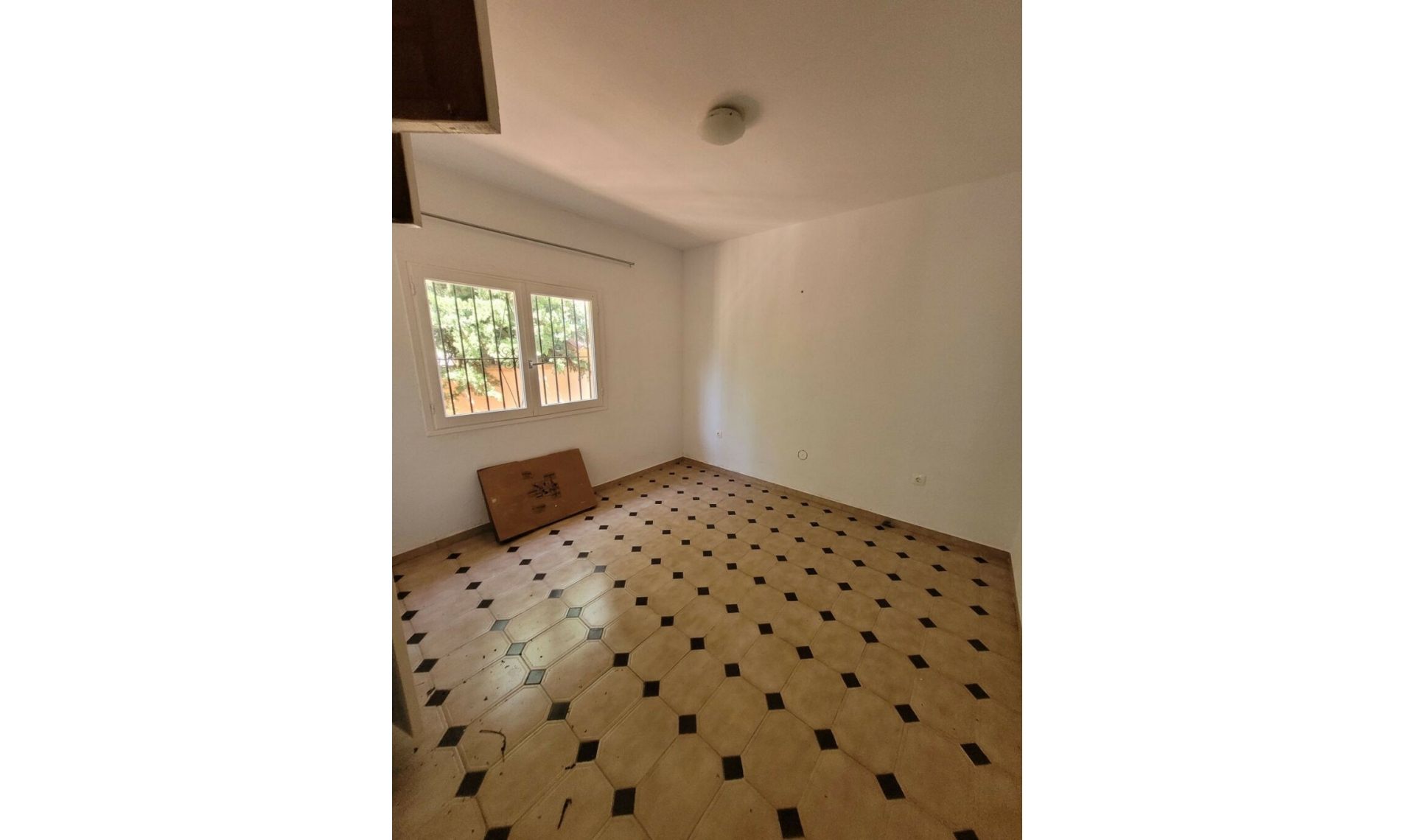 Resale - House -
Río Real