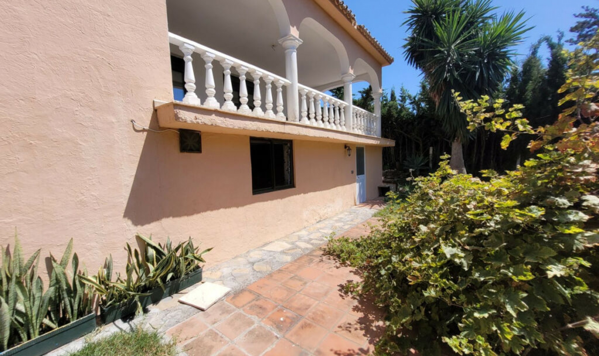 Resale - House -
Río Real