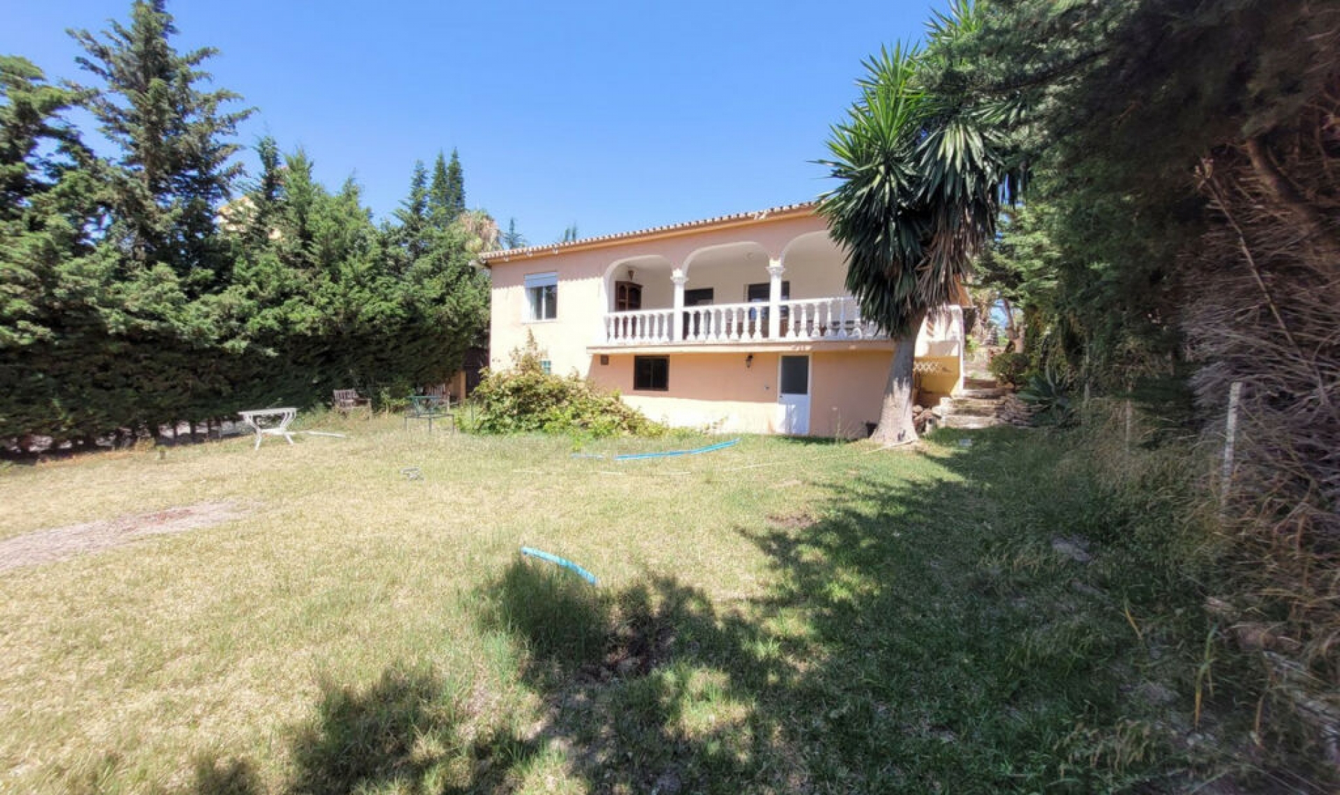 Resale - House -
Río Real