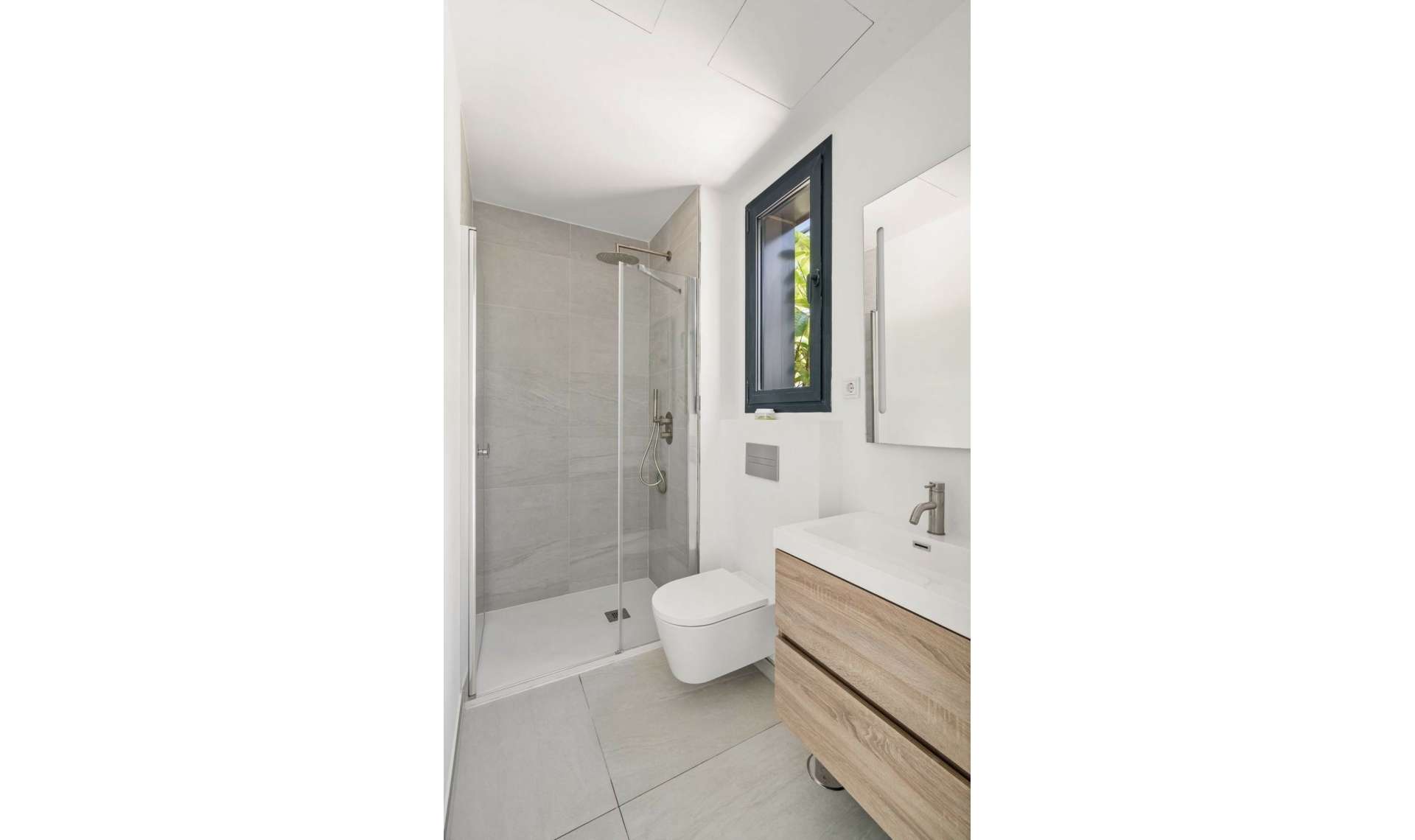 Resale - House -
Río Real