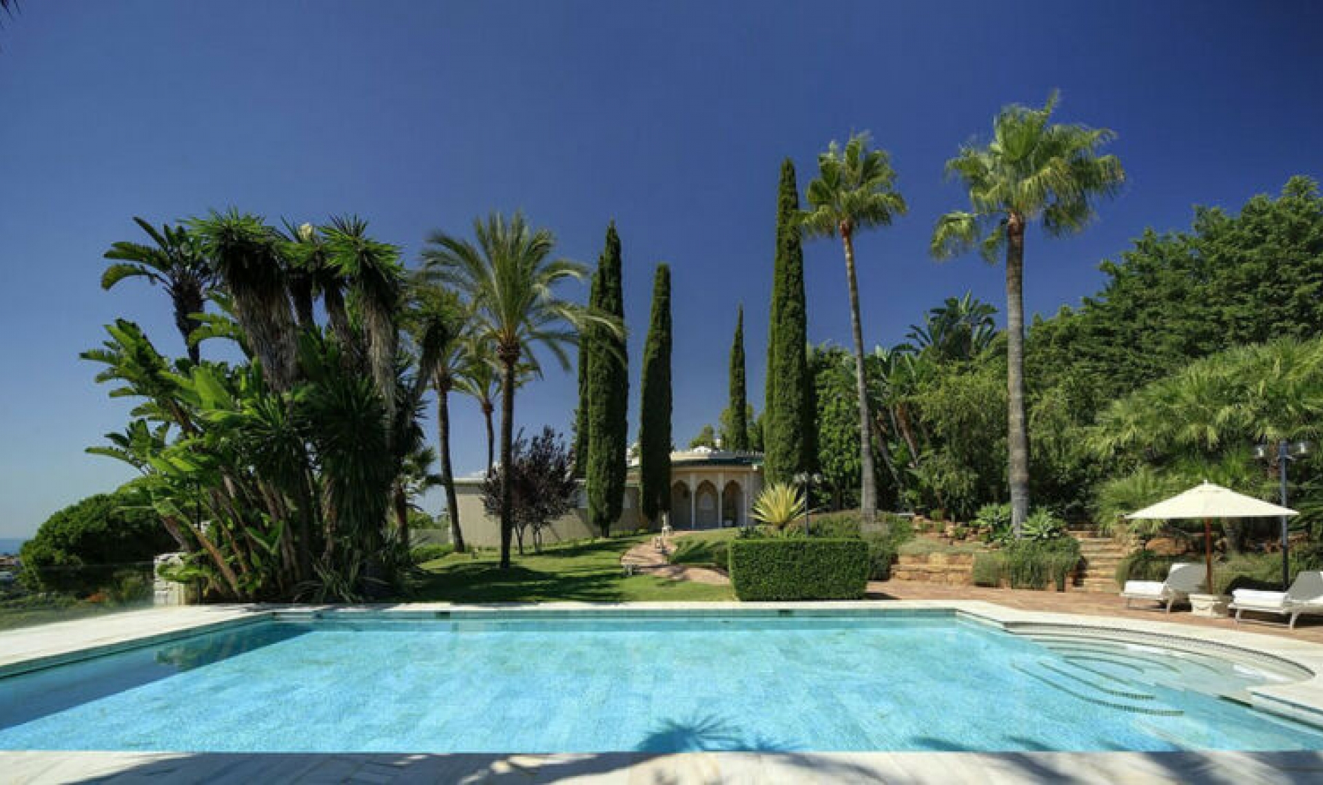 Resale - House -
Río Real