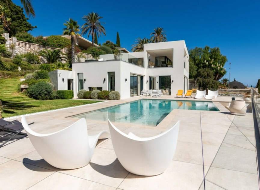 Resale - House -
Río Real