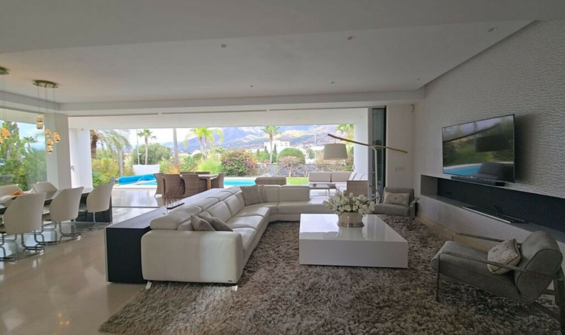 Resale - House -
Río Real