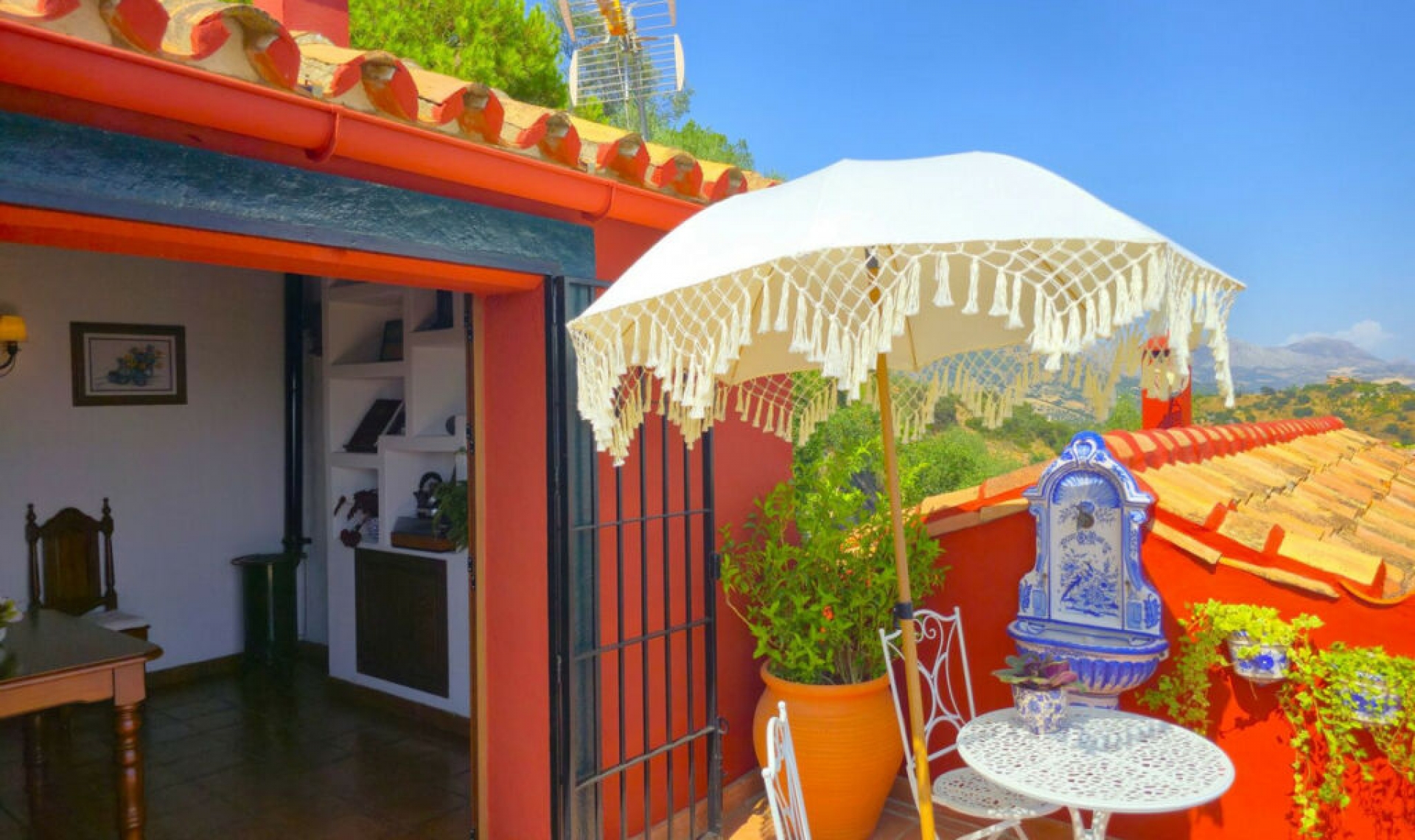 Resale - House -
Riogordo