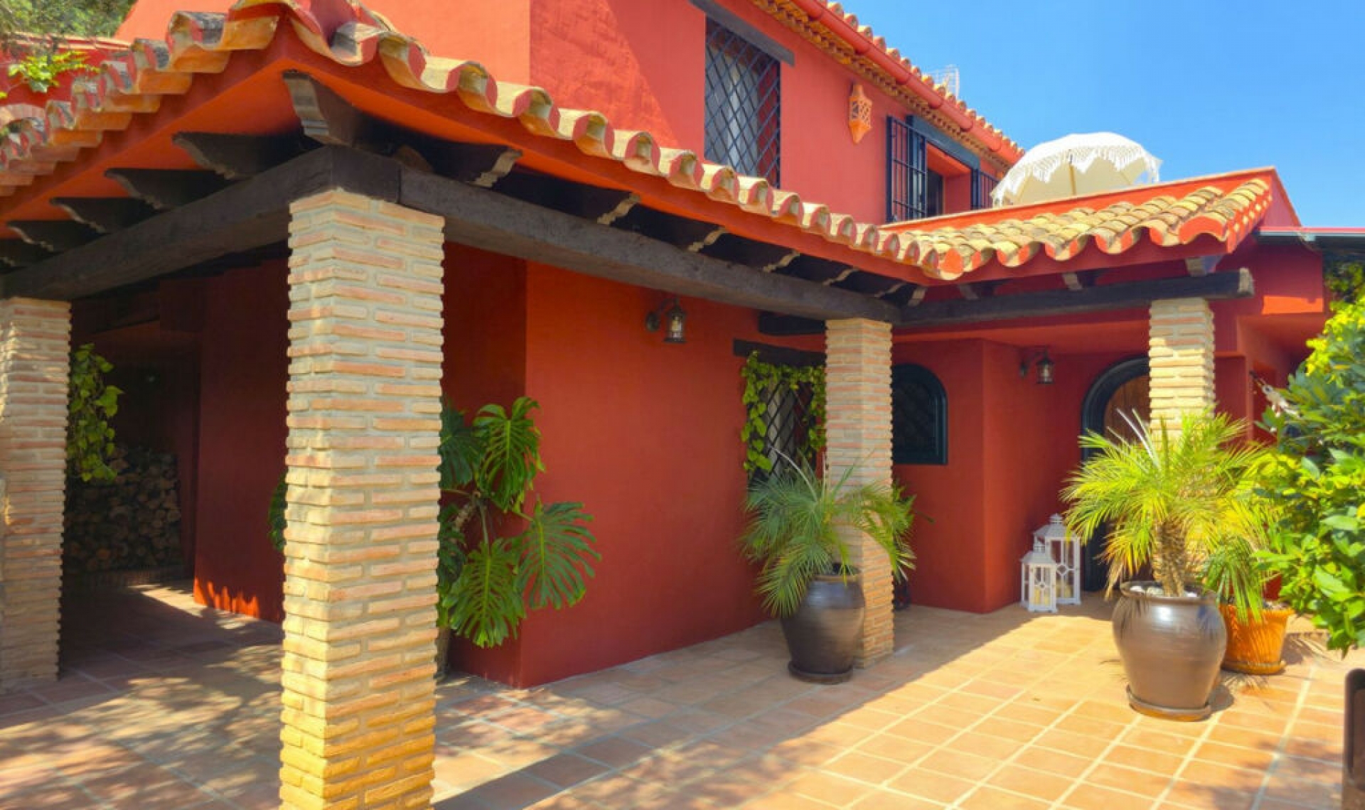 Resale - House -
Riogordo