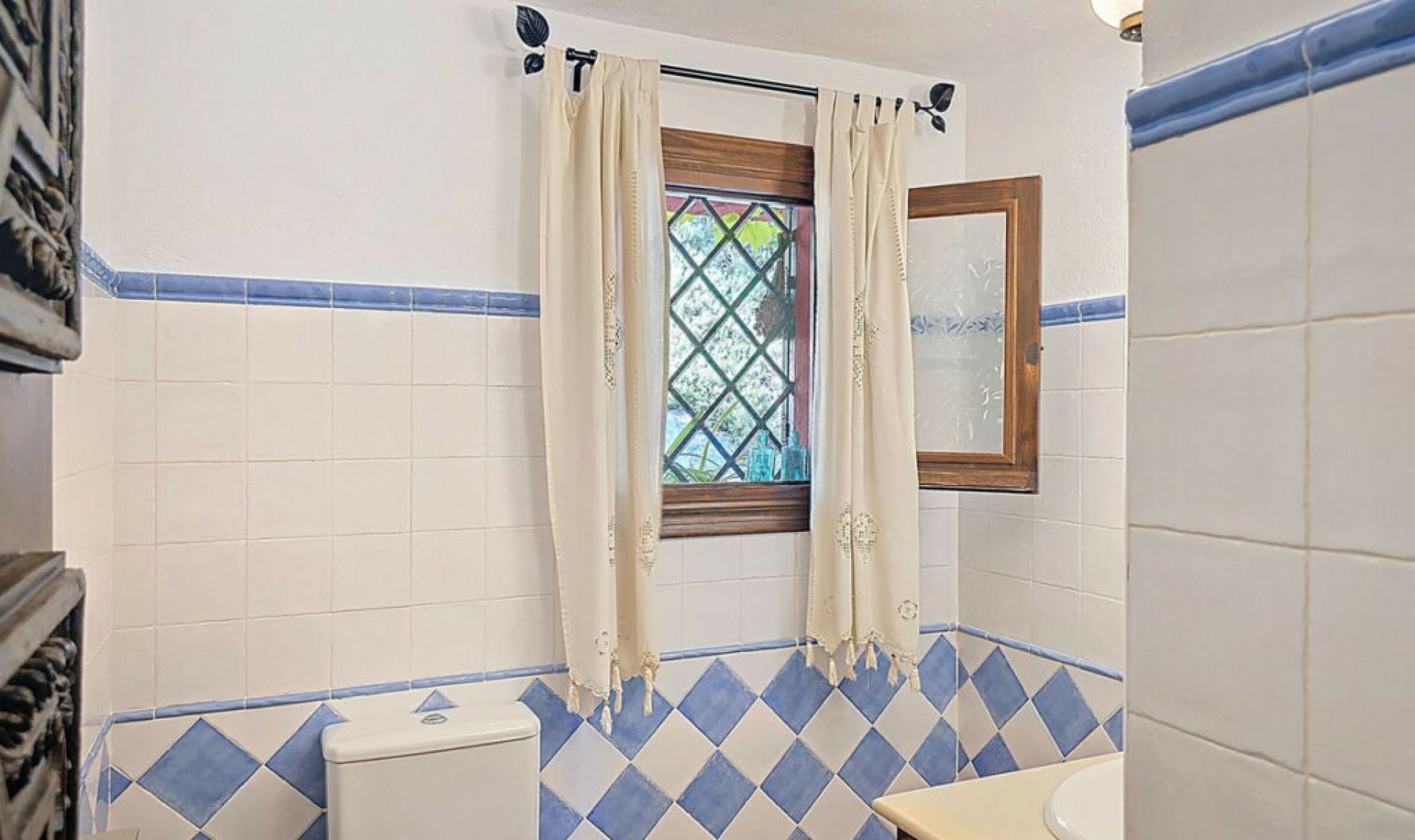 Resale - House -
Riogordo