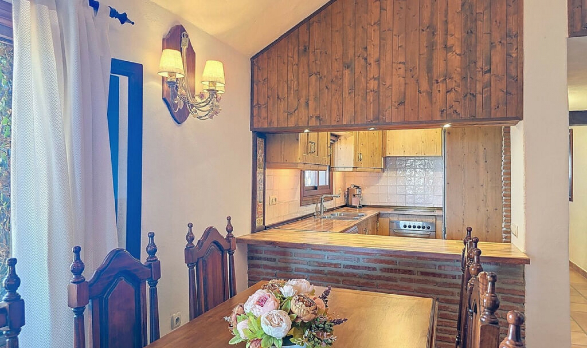 Resale - House -
Riogordo