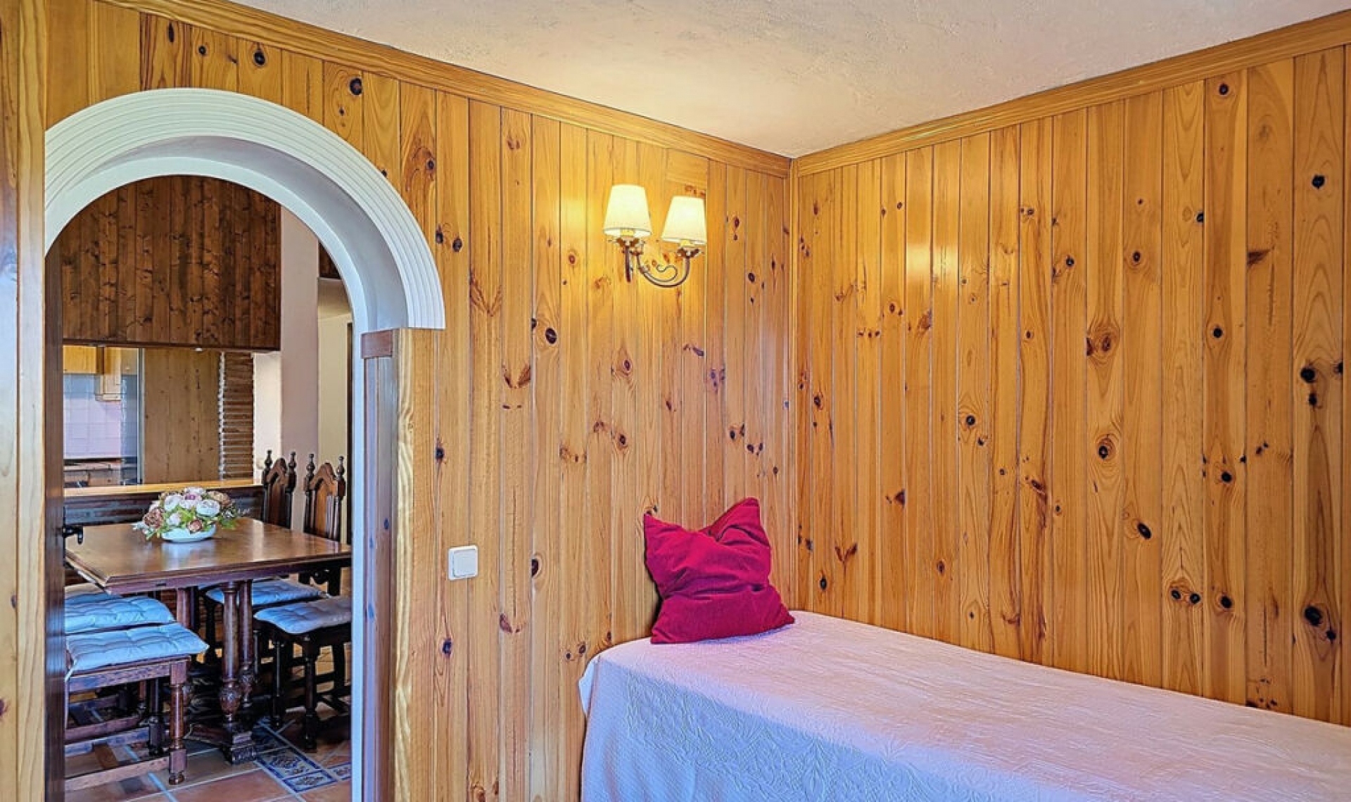 Resale - House -
Riogordo