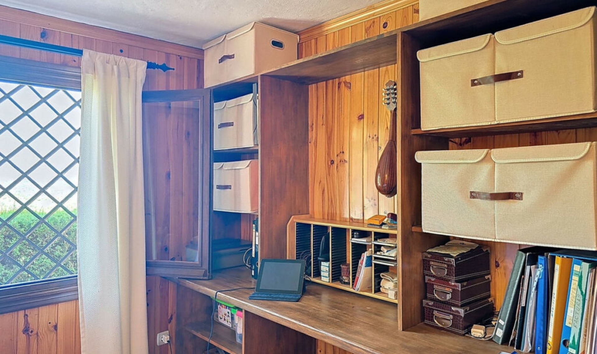 Resale - House -
Riogordo