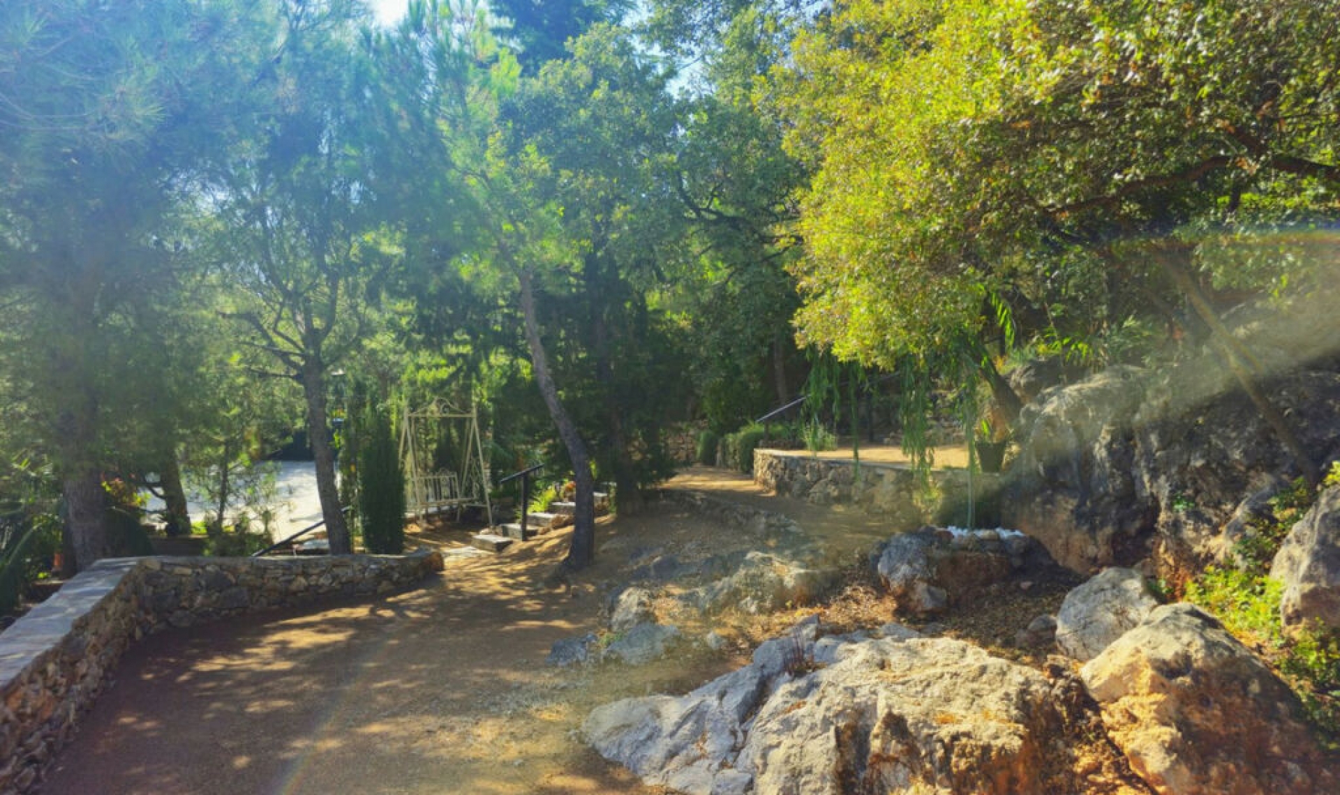 Resale - House -
Riogordo