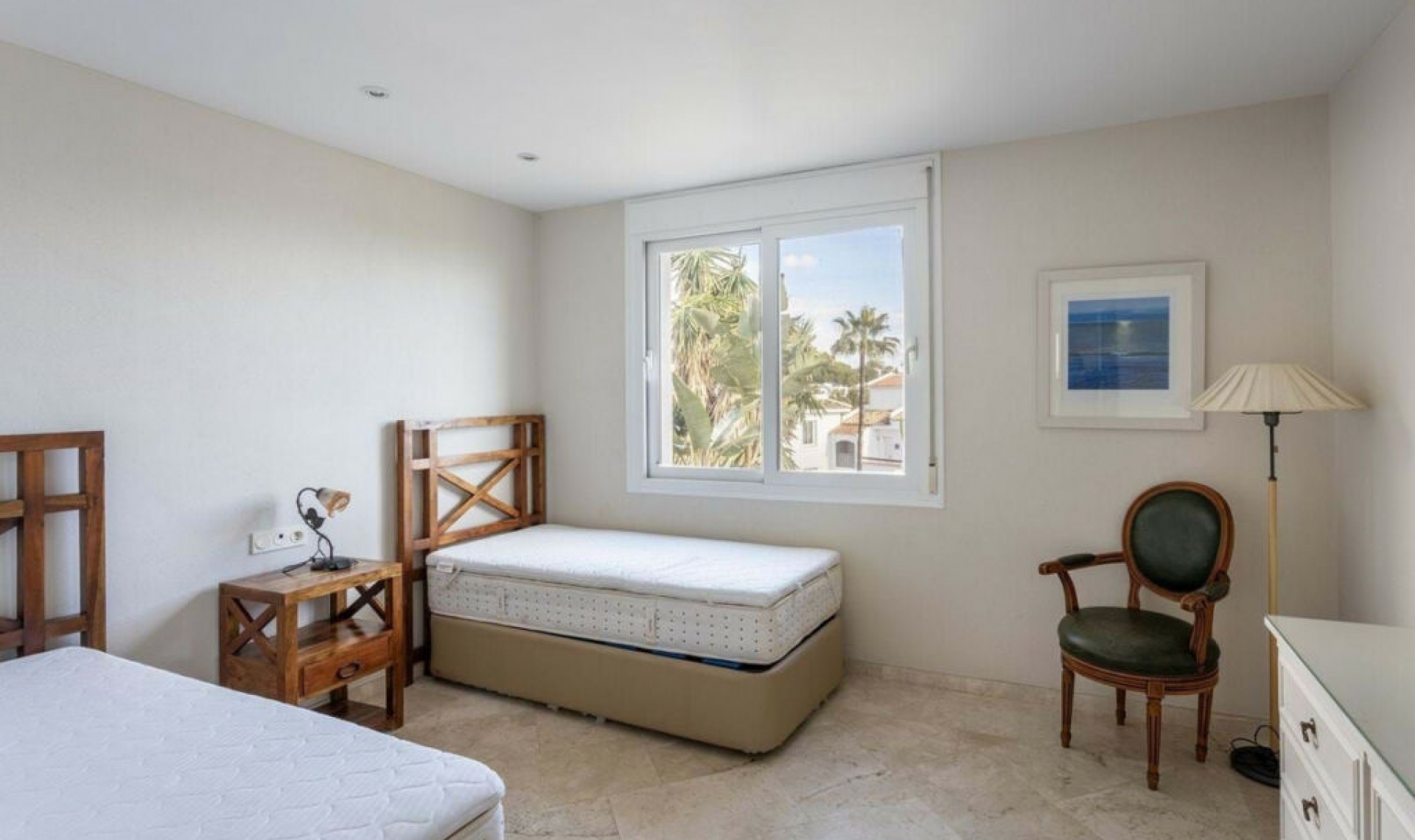 Resale - House -
Riviera del Sol