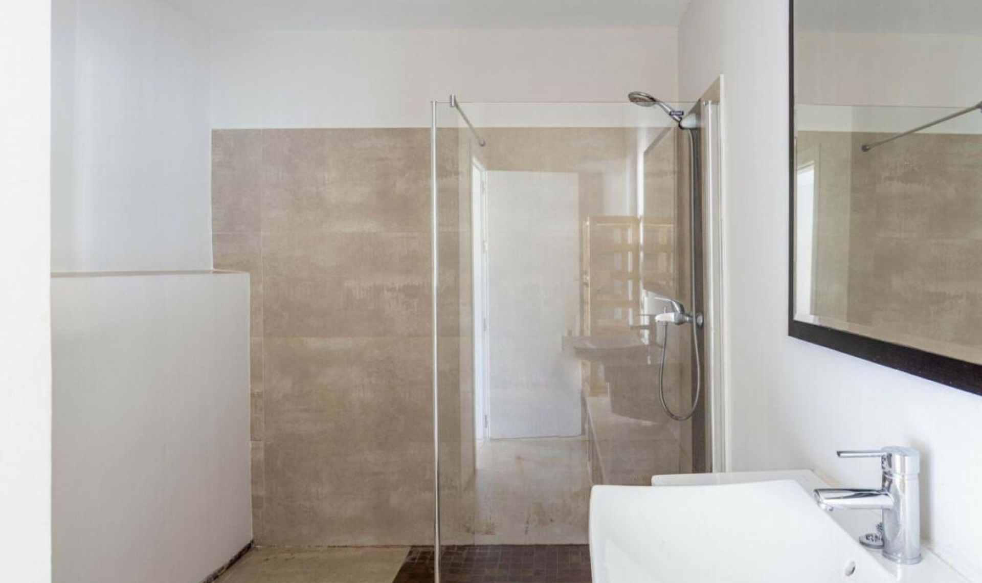 Resale - House -
Riviera del Sol