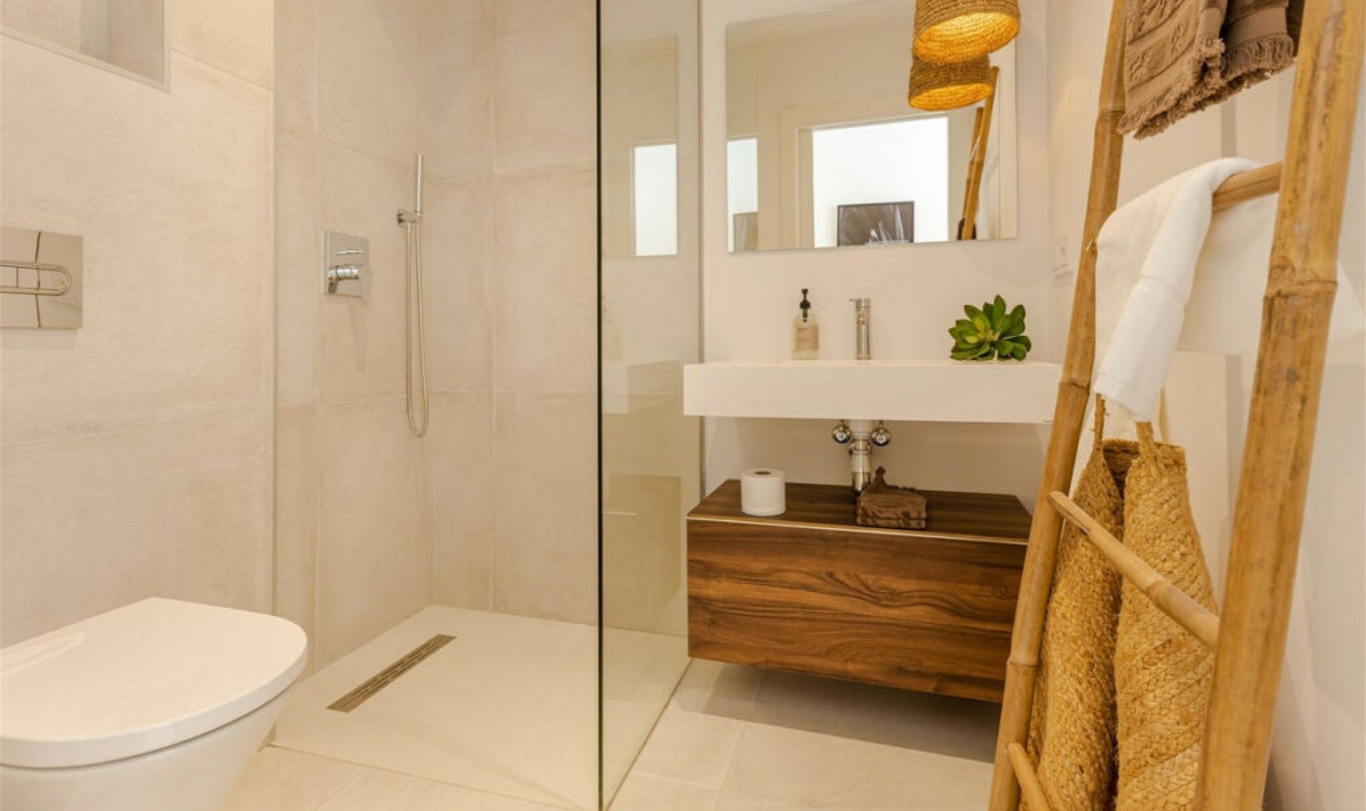 Resale - House -
Riviera del Sol