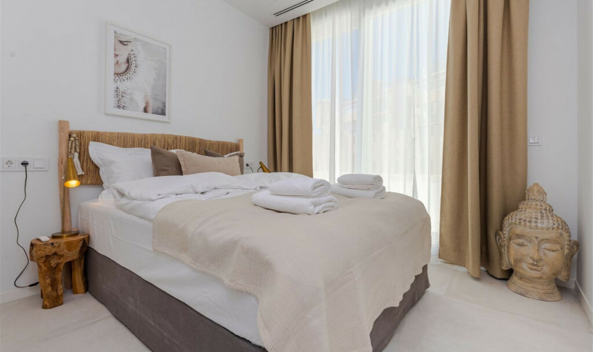 Resale - House -
Riviera del Sol