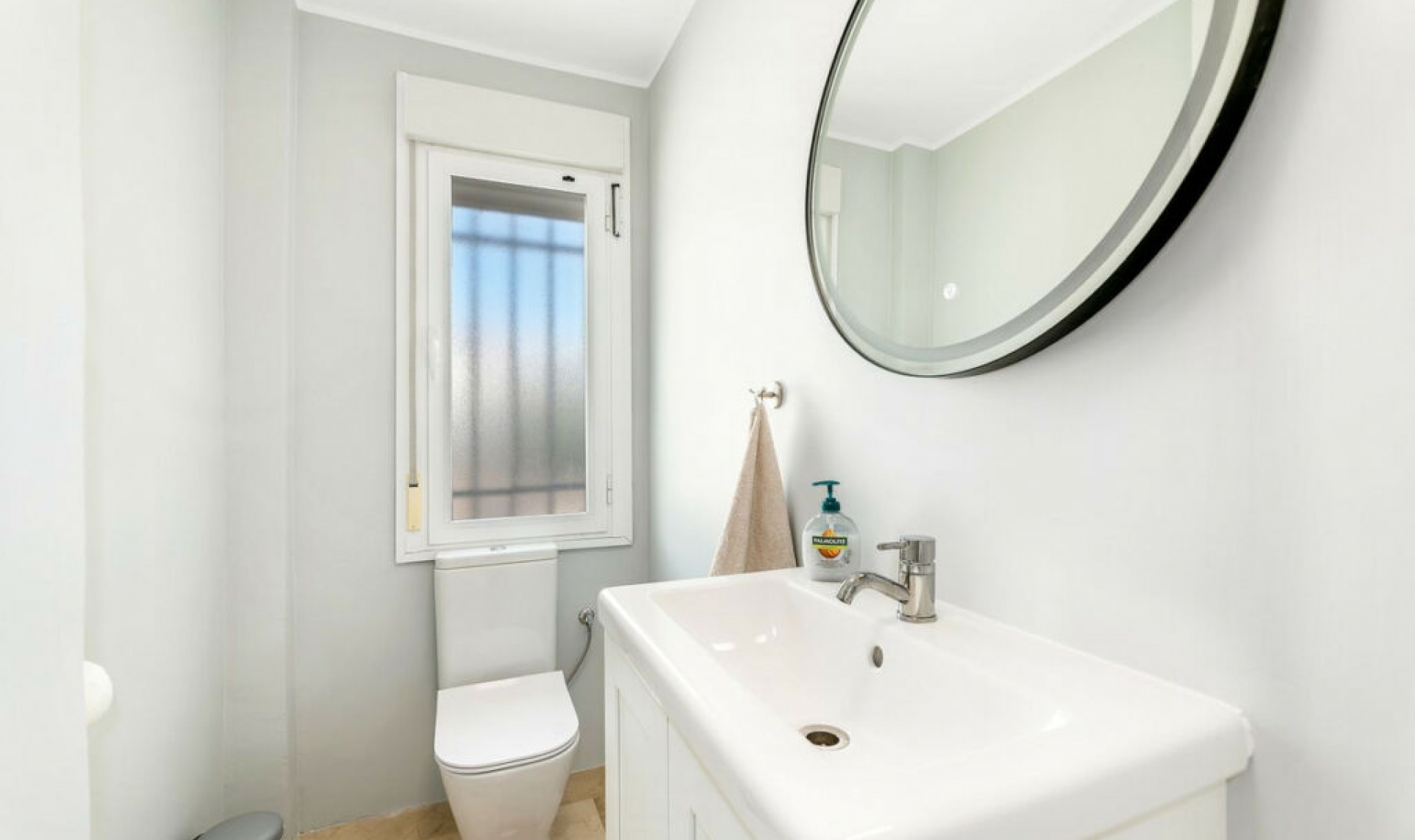 Resale - House -
Riviera del Sol