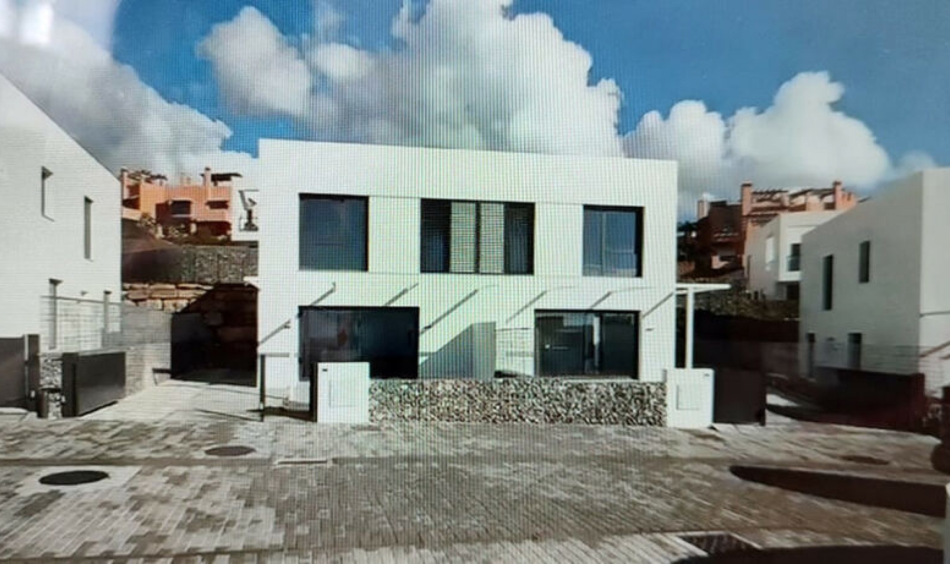 Resale - House -
Riviera del Sol