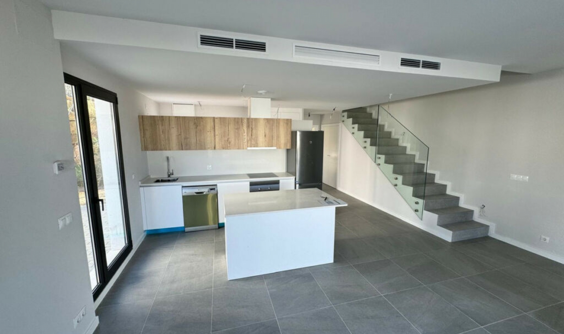 Resale - House -
Riviera del Sol