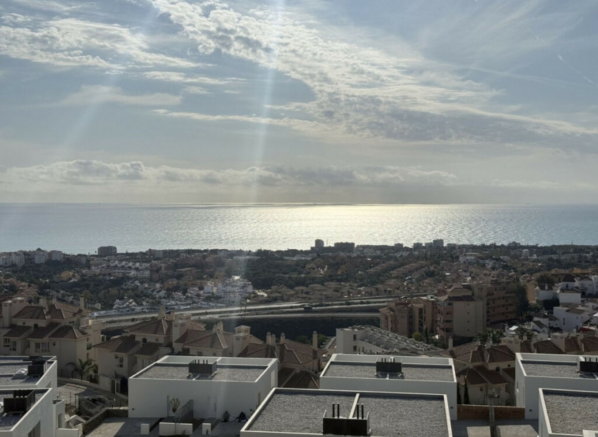 Resale - House -
Riviera del Sol