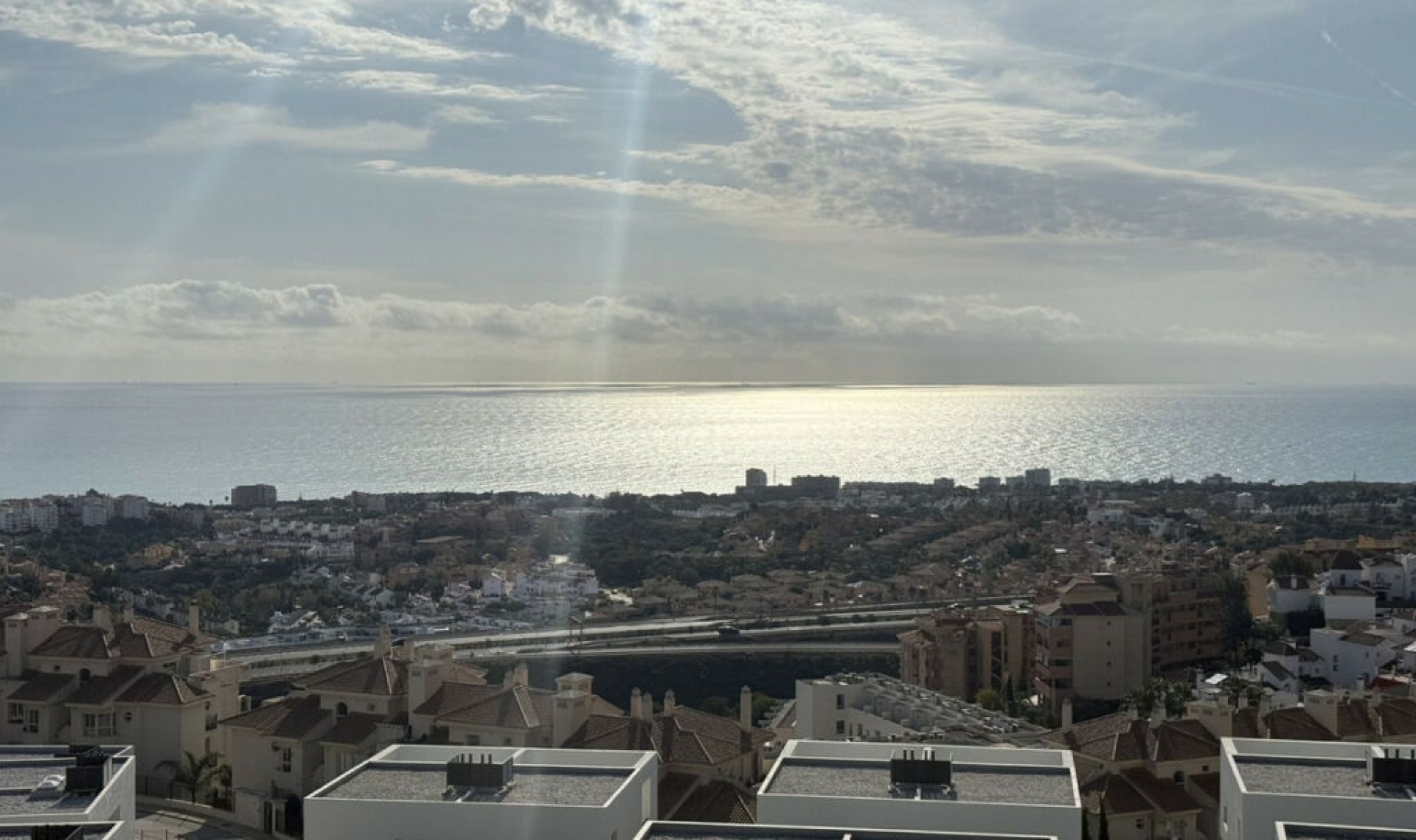 Resale - House -
Riviera del Sol