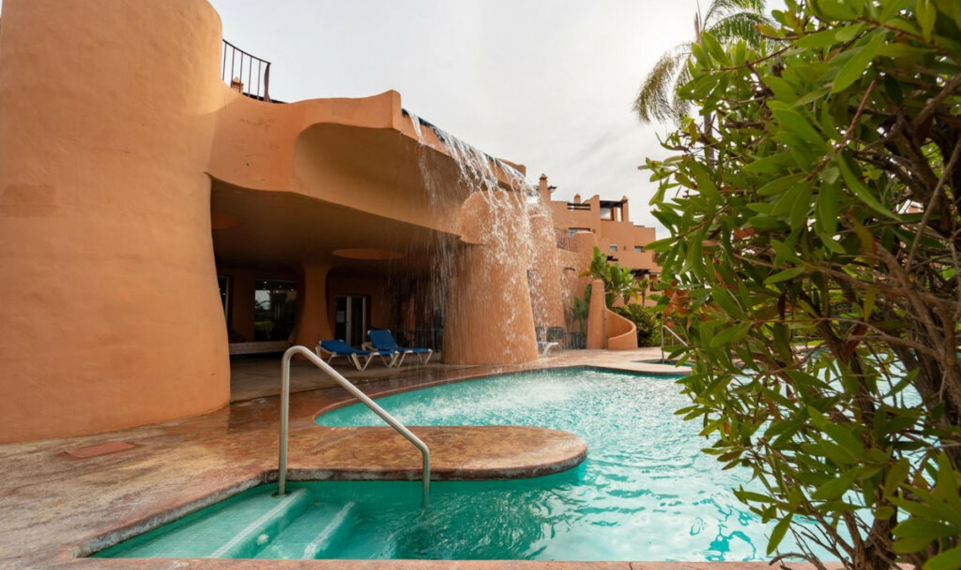 Resale - House -
Riviera del Sol