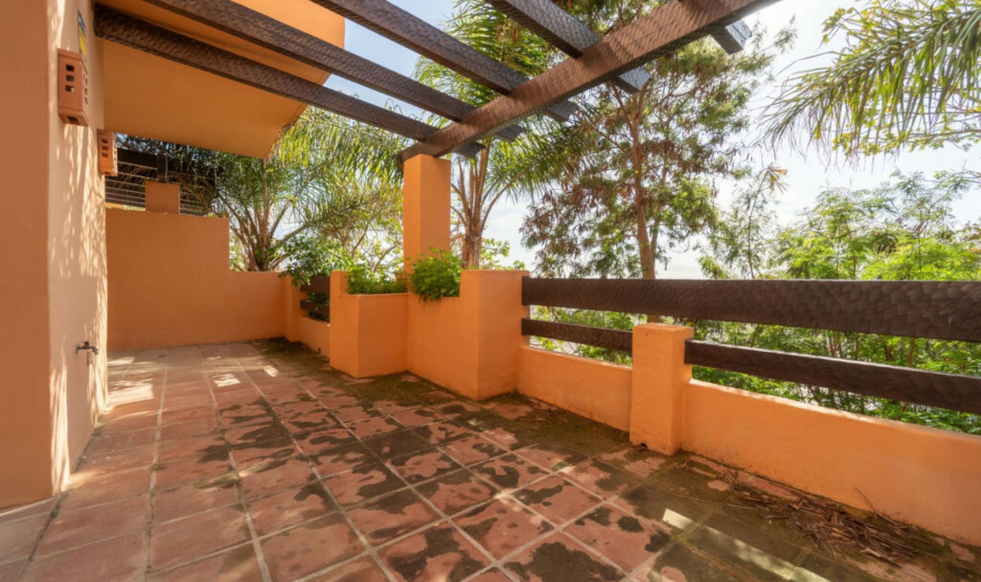 Resale - House -
Riviera del Sol