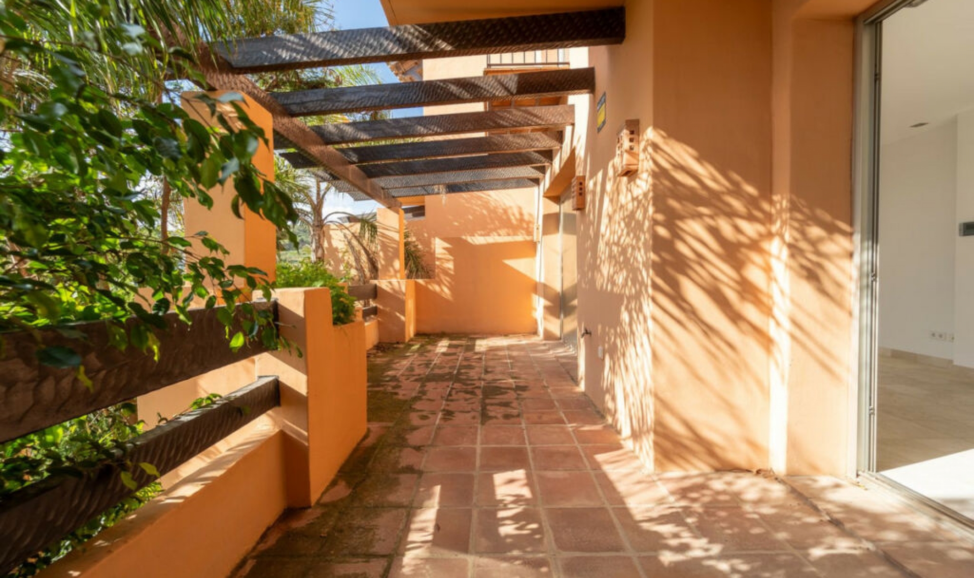 Resale - House -
Riviera del Sol