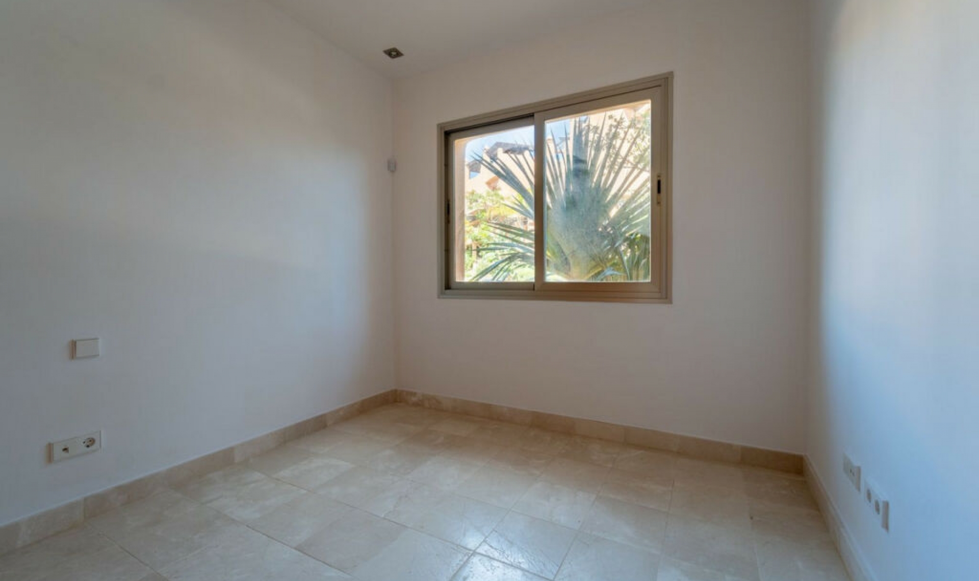 Resale - House -
Riviera del Sol