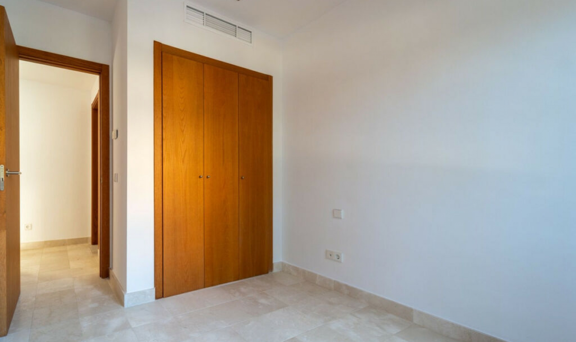 Resale - House -
Riviera del Sol