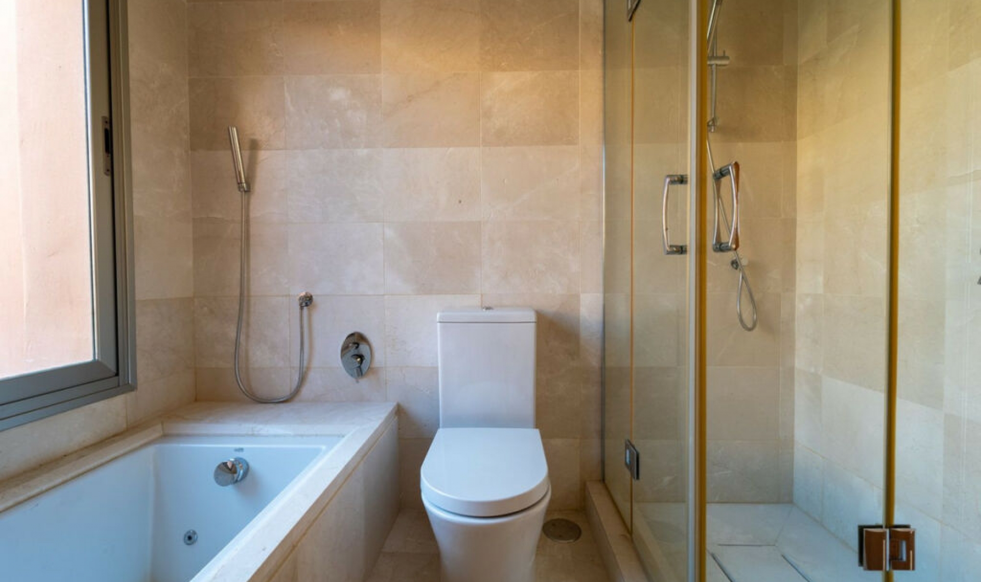 Resale - House -
Riviera del Sol