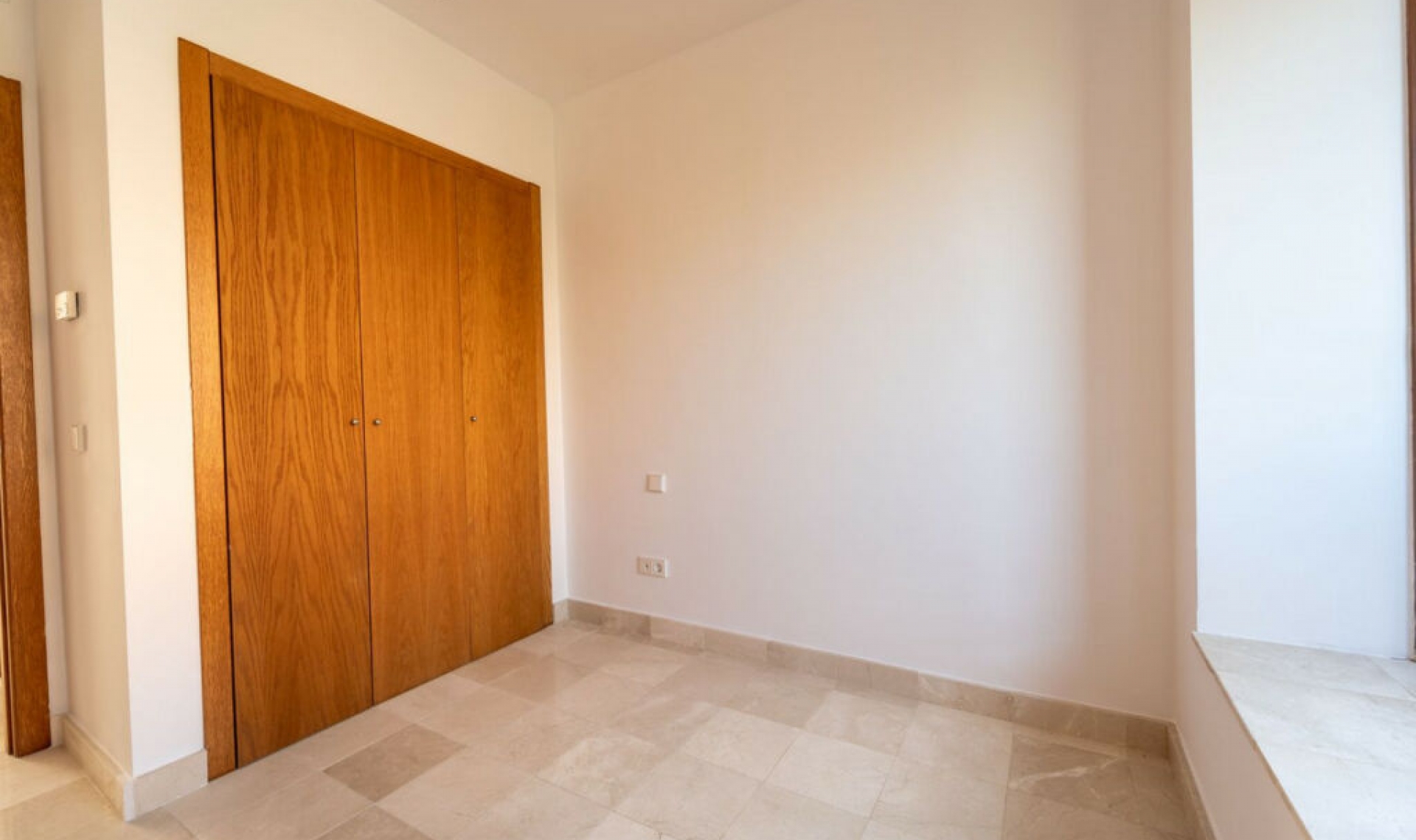 Resale - House -
Riviera del Sol