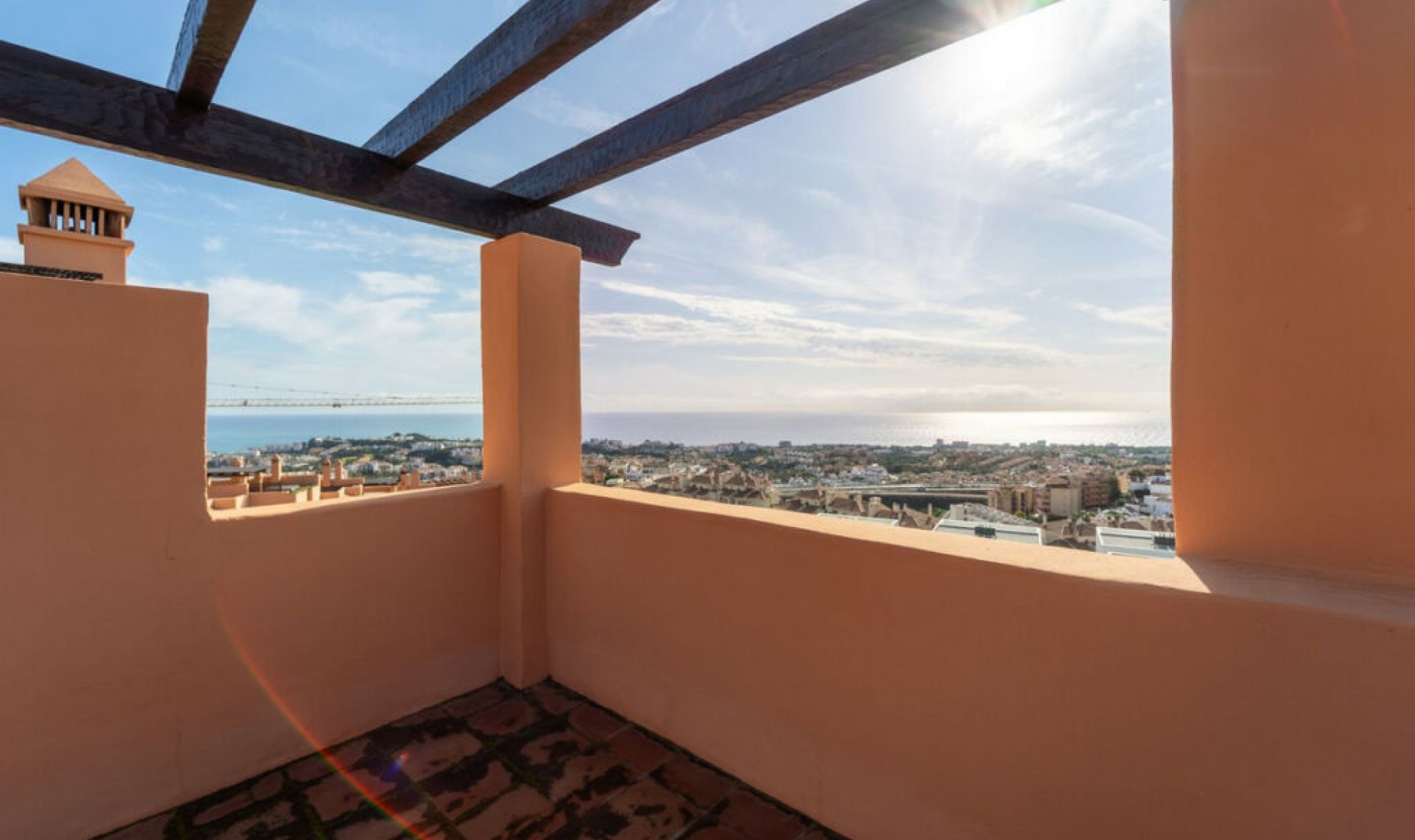 Resale - House -
Riviera del Sol