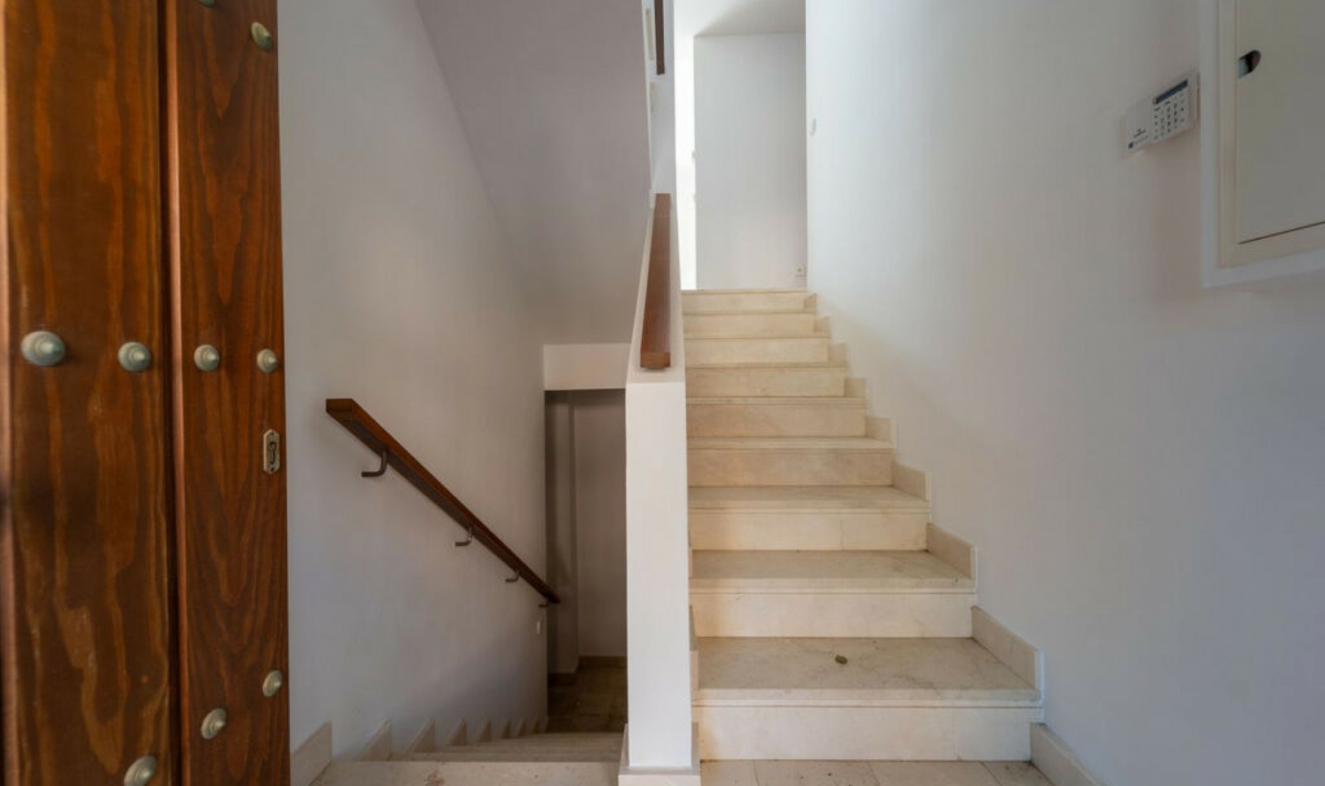 Resale - House -
Riviera del Sol