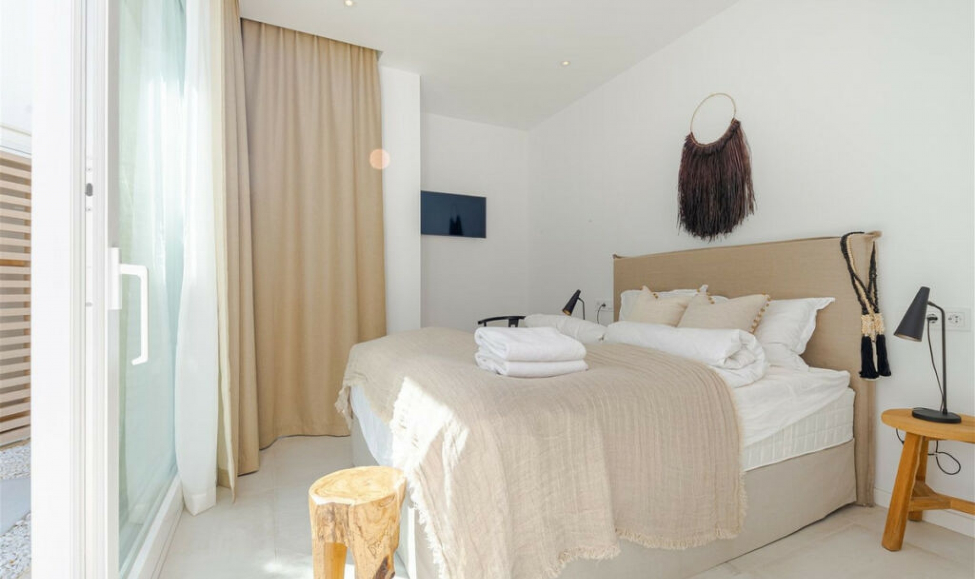 Resale - House -
Riviera del Sol