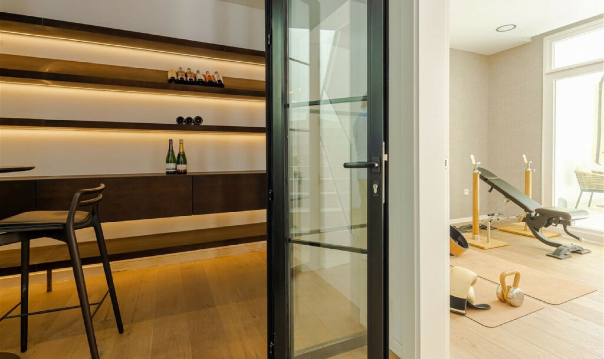 Resale - House -
Riviera del Sol