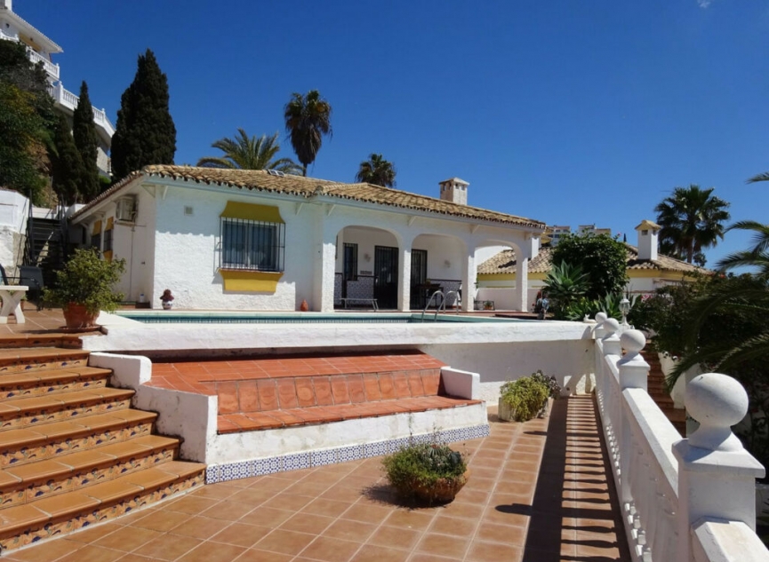 Resale - House -
Riviera del Sol