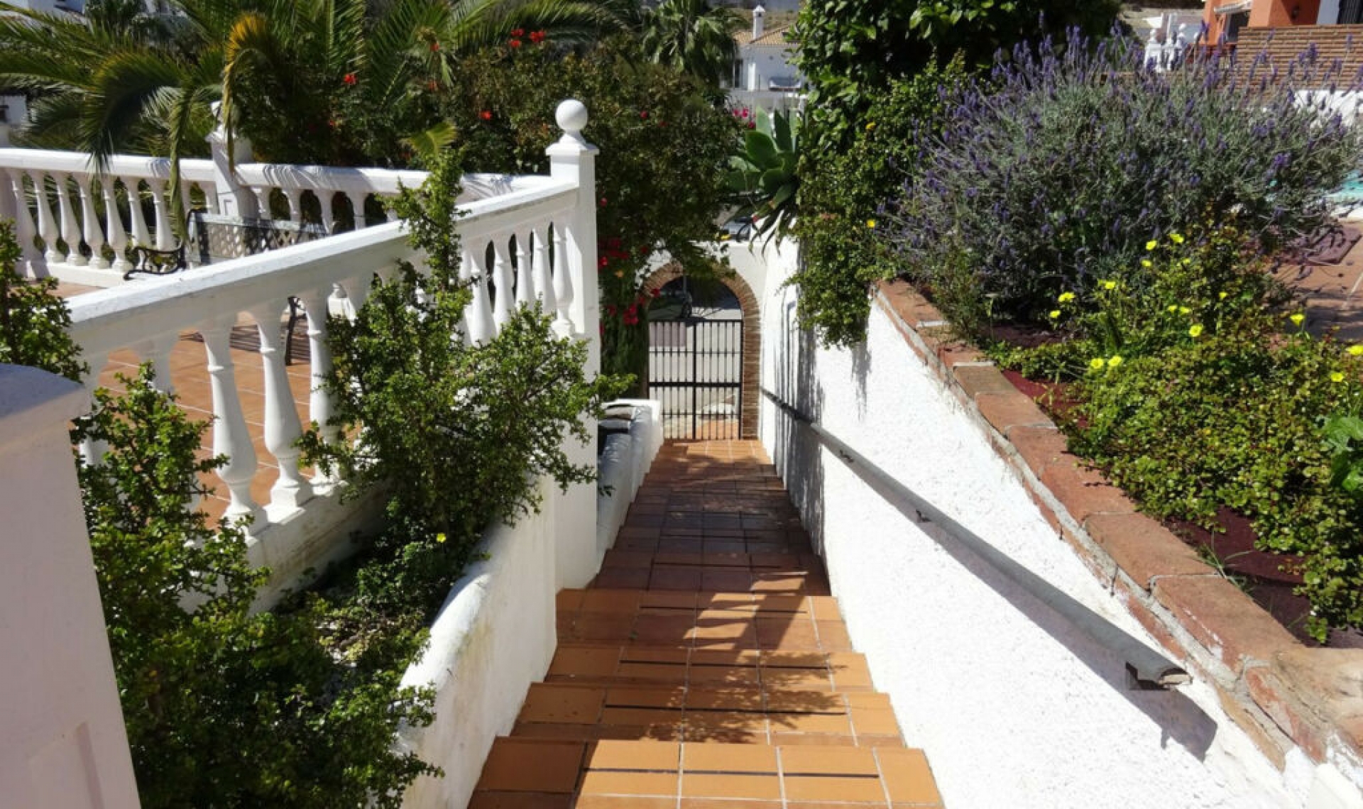 Resale - House -
Riviera del Sol