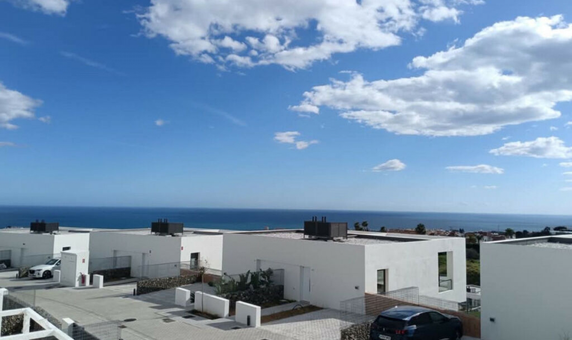 Resale - House -
Riviera del Sol