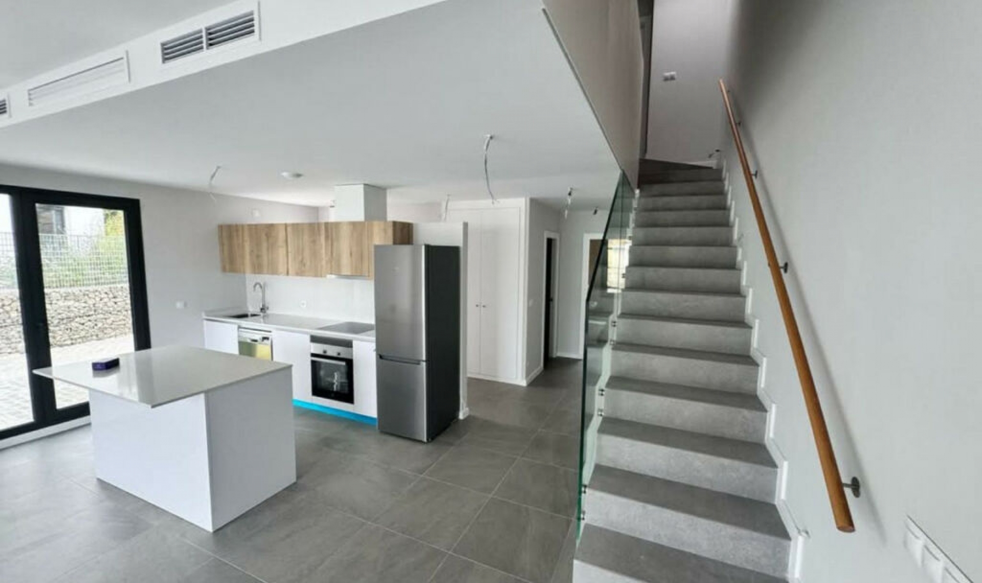 Resale - House -
Riviera del Sol
