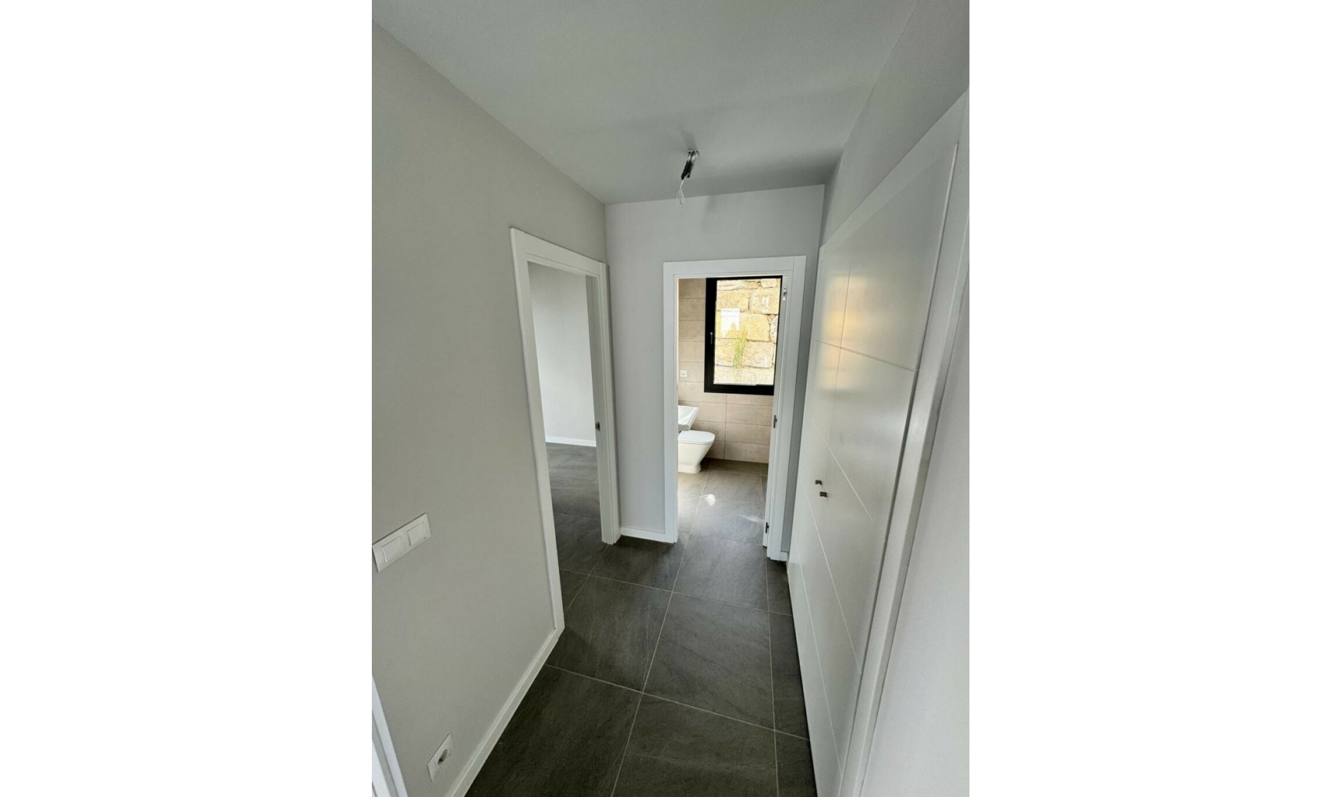 Resale - House -
Riviera del Sol