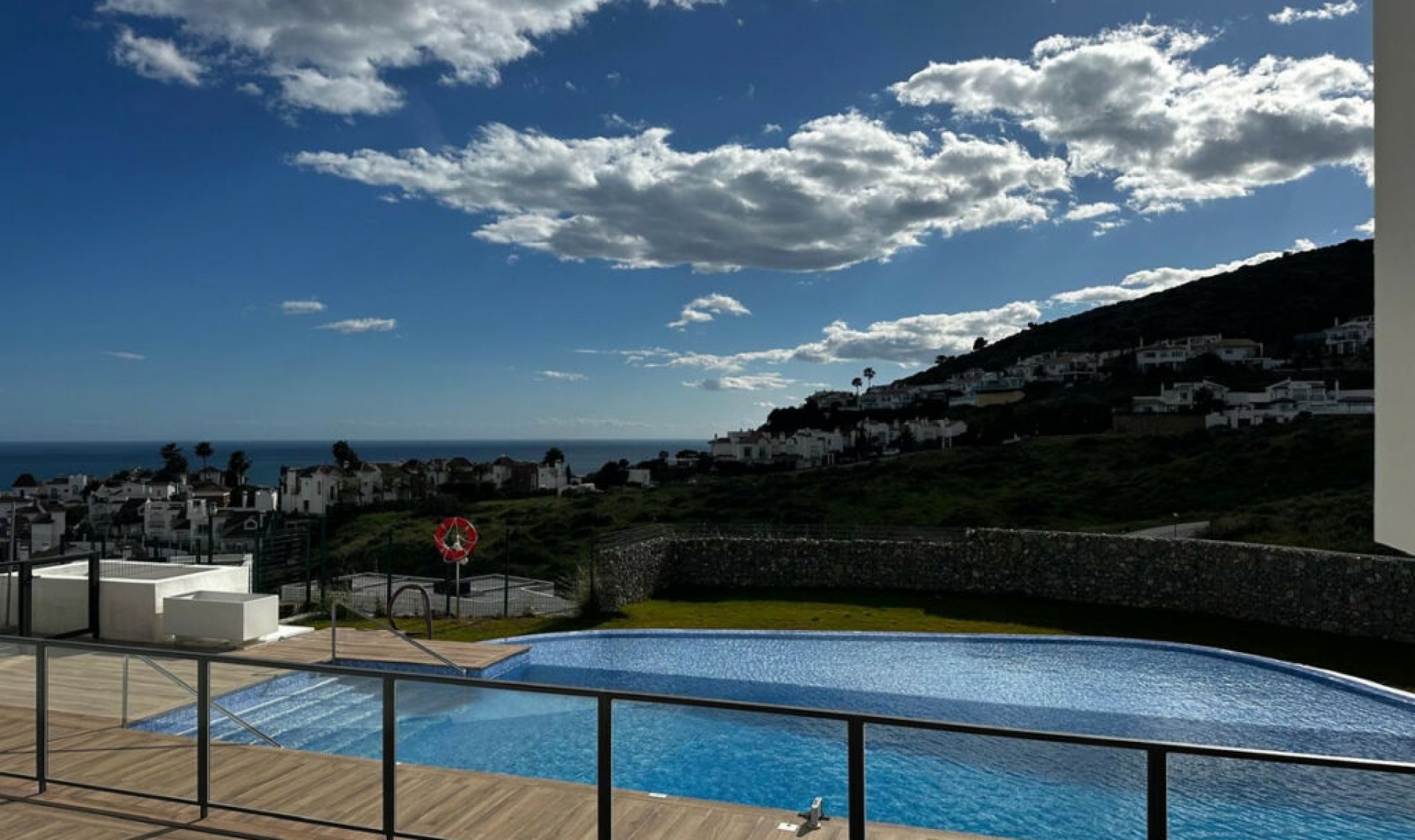 Resale - House -
Riviera del Sol