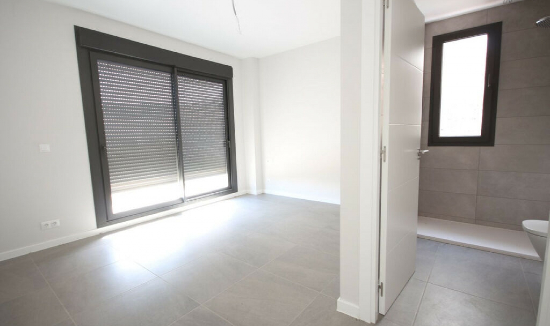 Resale - House -
Riviera del Sol