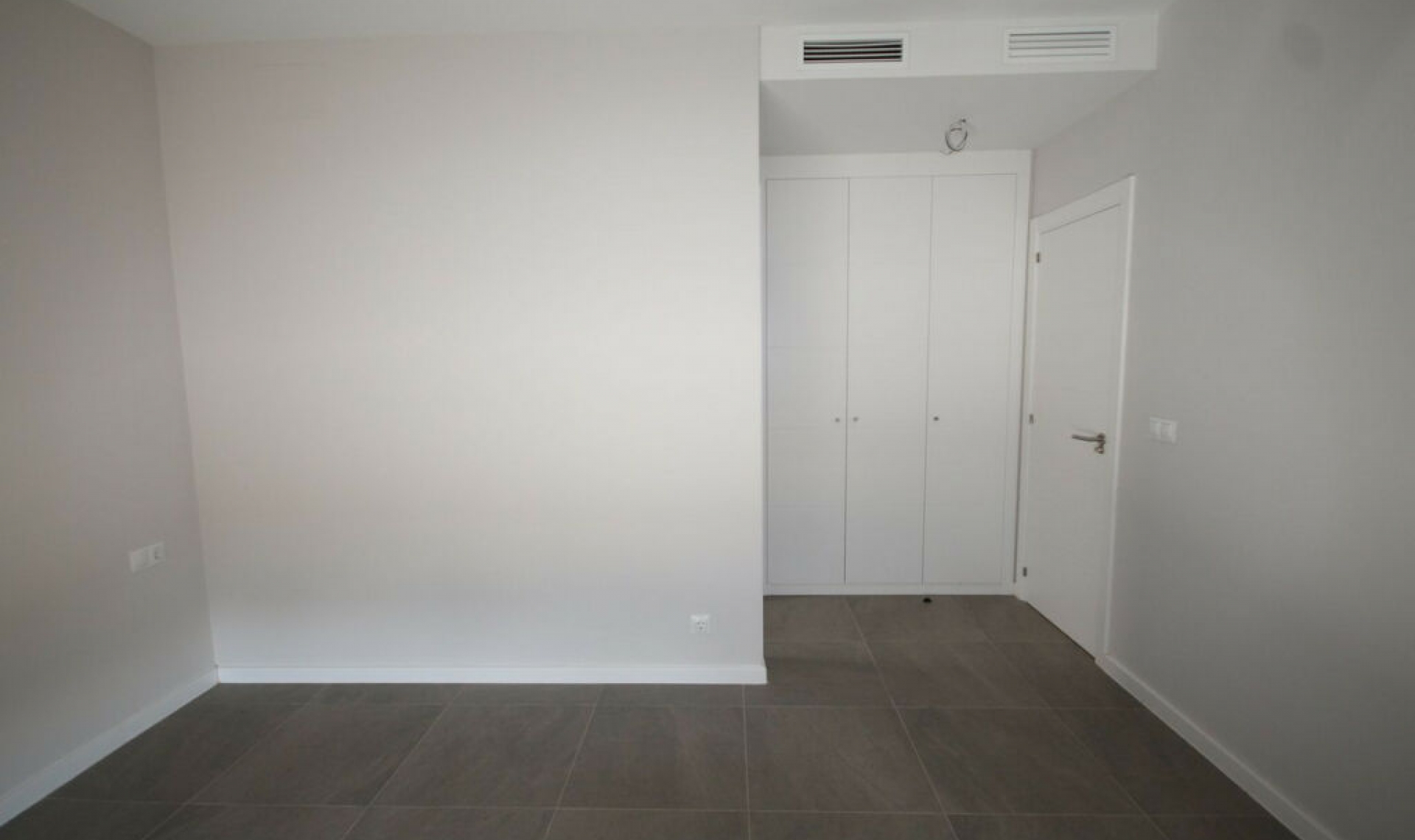 Resale - House -
Riviera del Sol